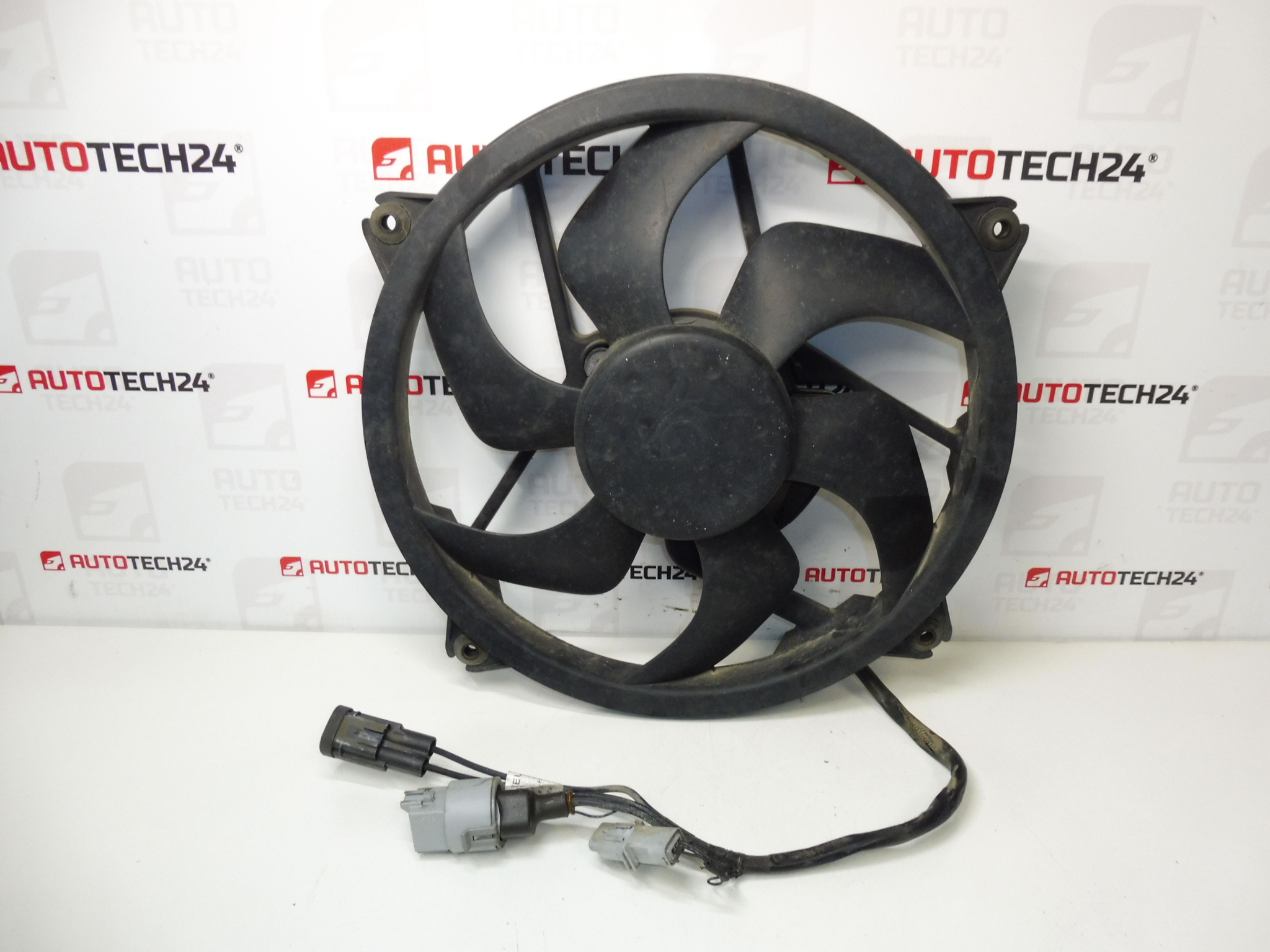 Ventilátor chlazení motoru Citroën Peugeot 1253N8 1253L6 1253T3