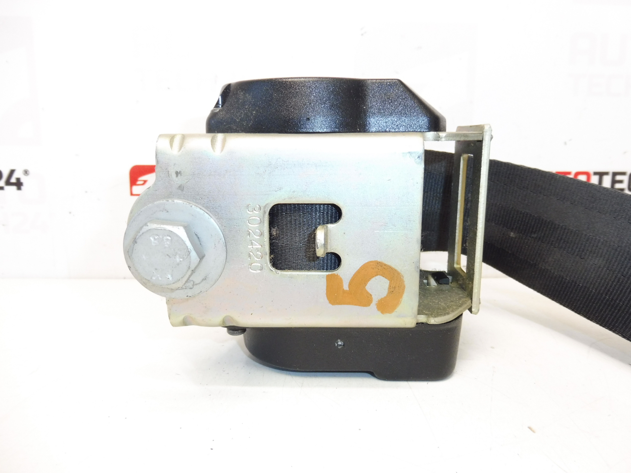 Levý i pravý zadní pás Citroën Xsara Picasso 96314758XX 8973SA