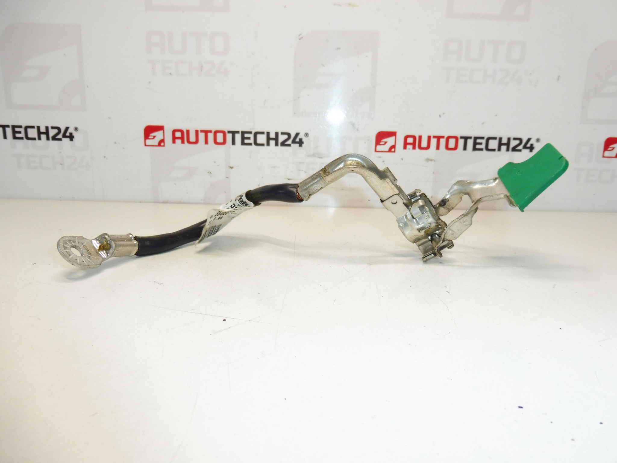 Kabel záporného pólu autobaterie Citroën Xsara Picasso 9636086780 5638G1