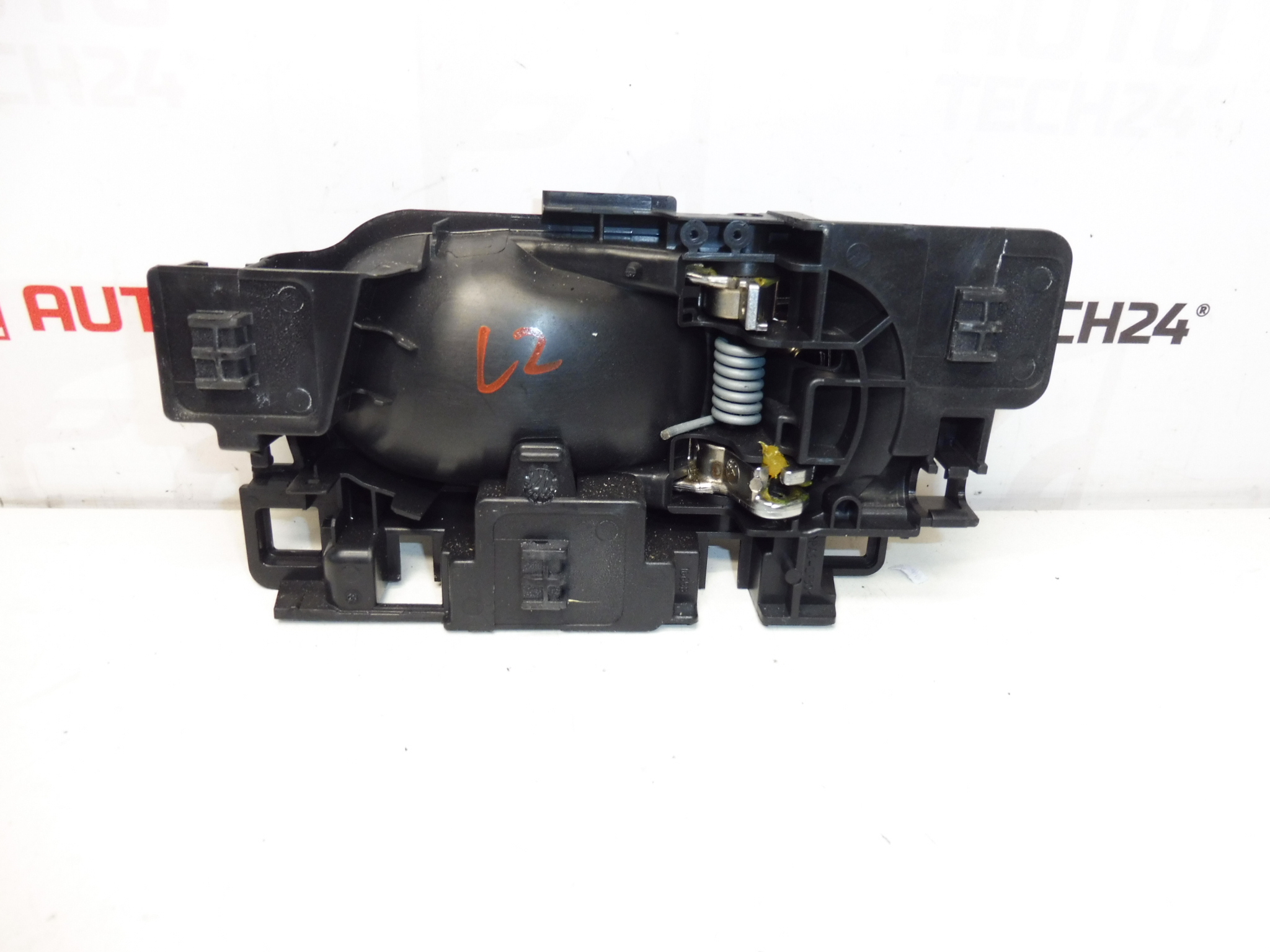 Vnitřní klika levých dveří Citroën C3 III 9825130877 98012886VV