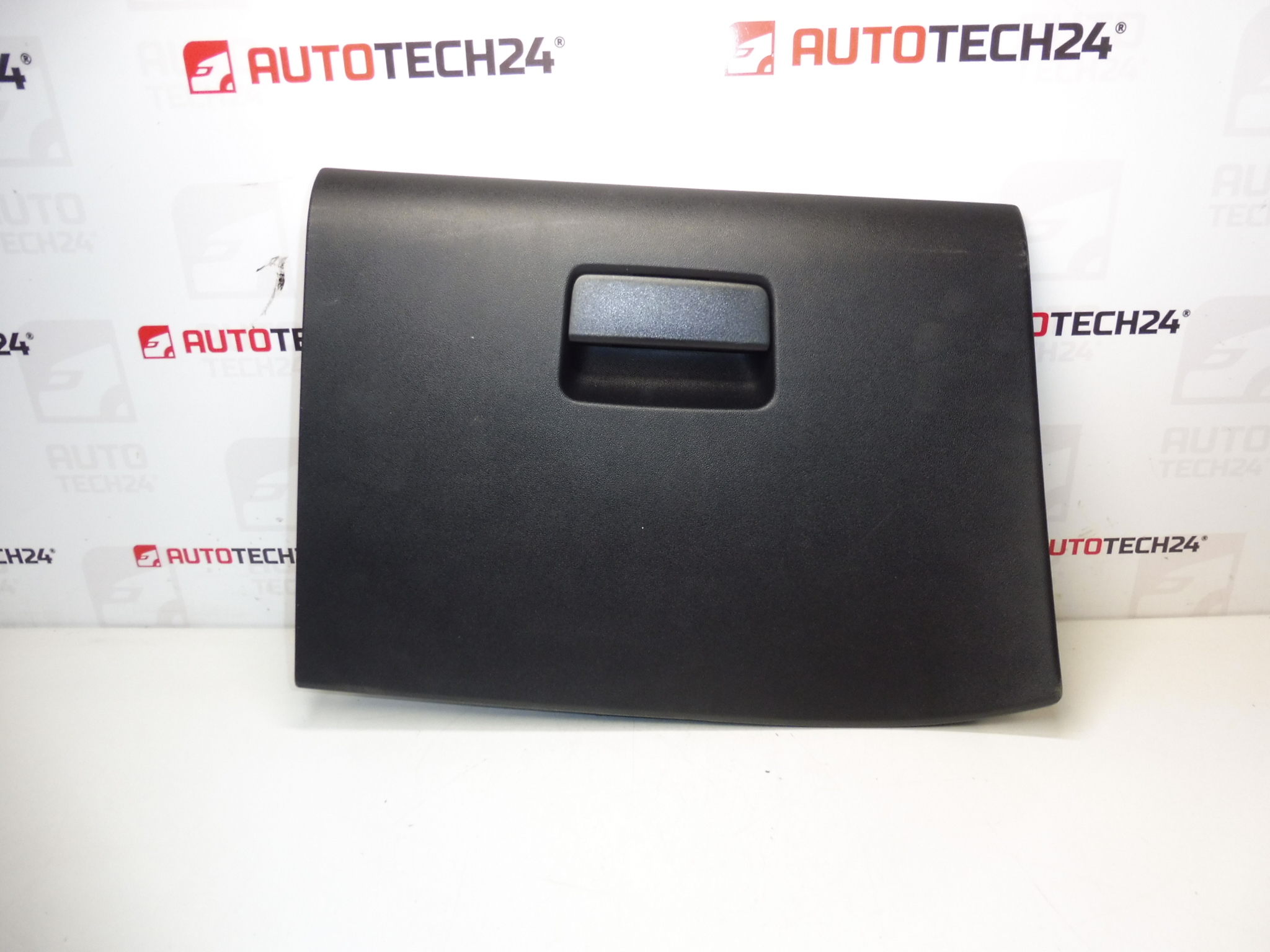 Odkládací schránka Citroen C-Elysée Peugeot 301 96743930ZD