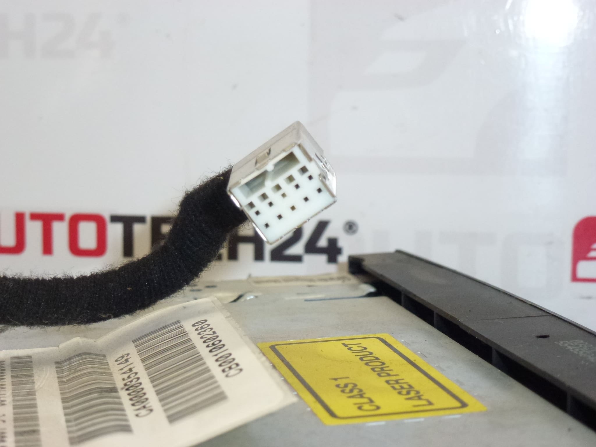 Autorádio Citroën Peugeot RT3-B5-N3 96640239XT 6574T8