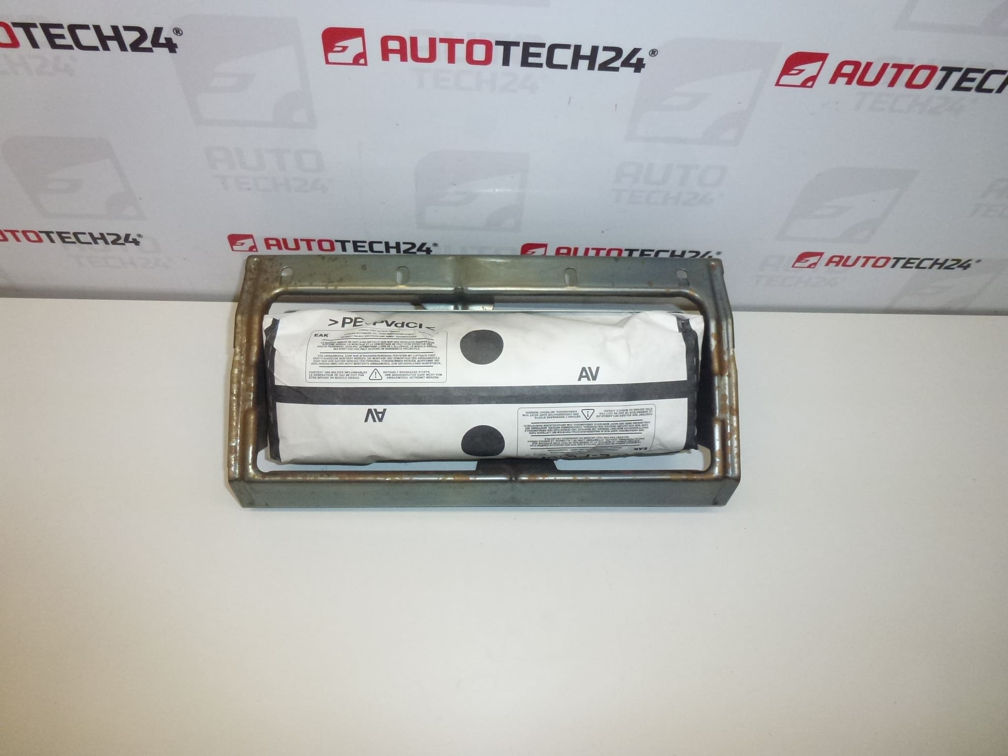 Spolujezdcův airbag Peugeot 406 9633804080 821665