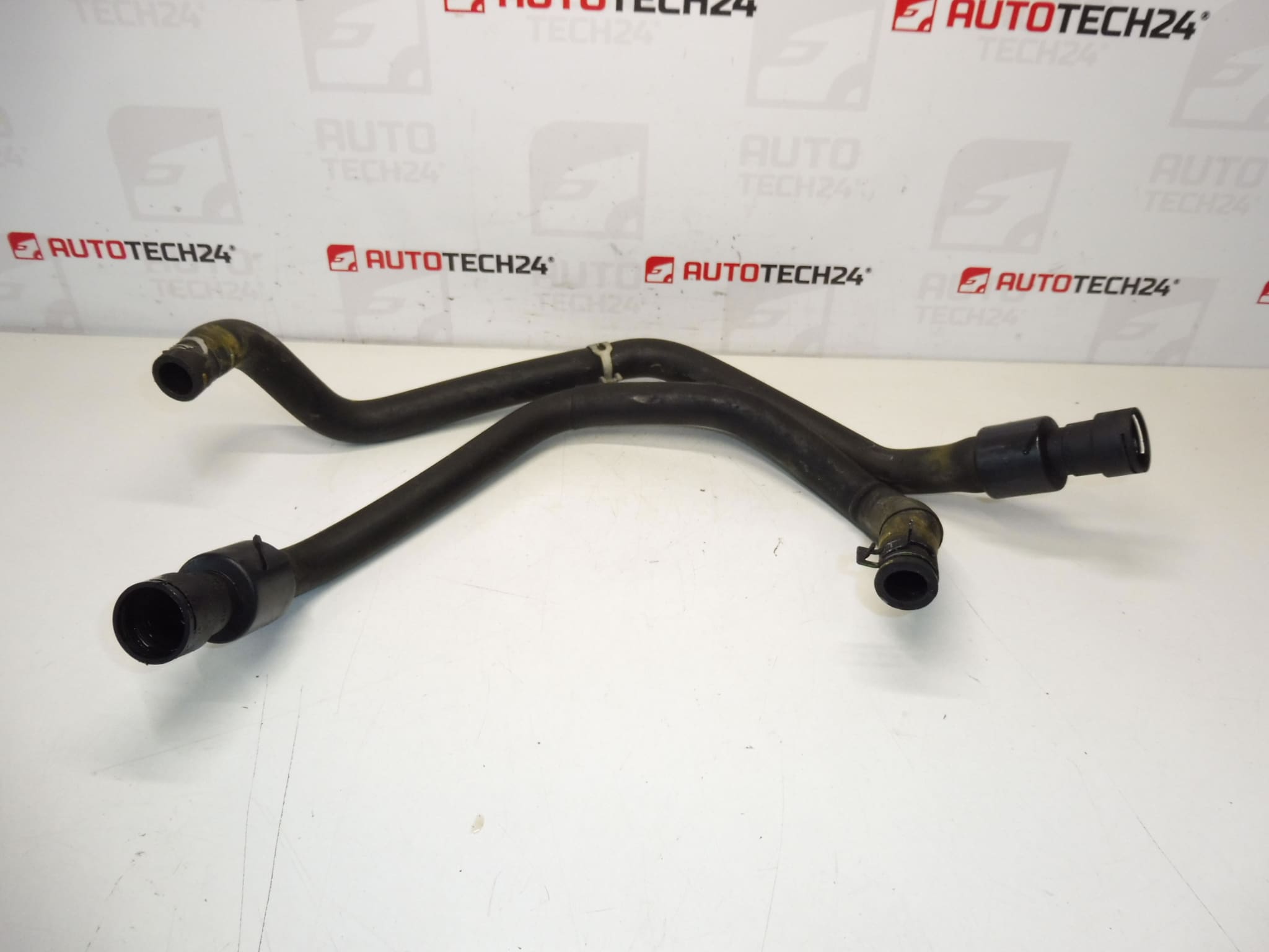 Vodní Hadice Citroën Peugeot 2.2 HDI 1343FL 1343FS - Obrázek 2