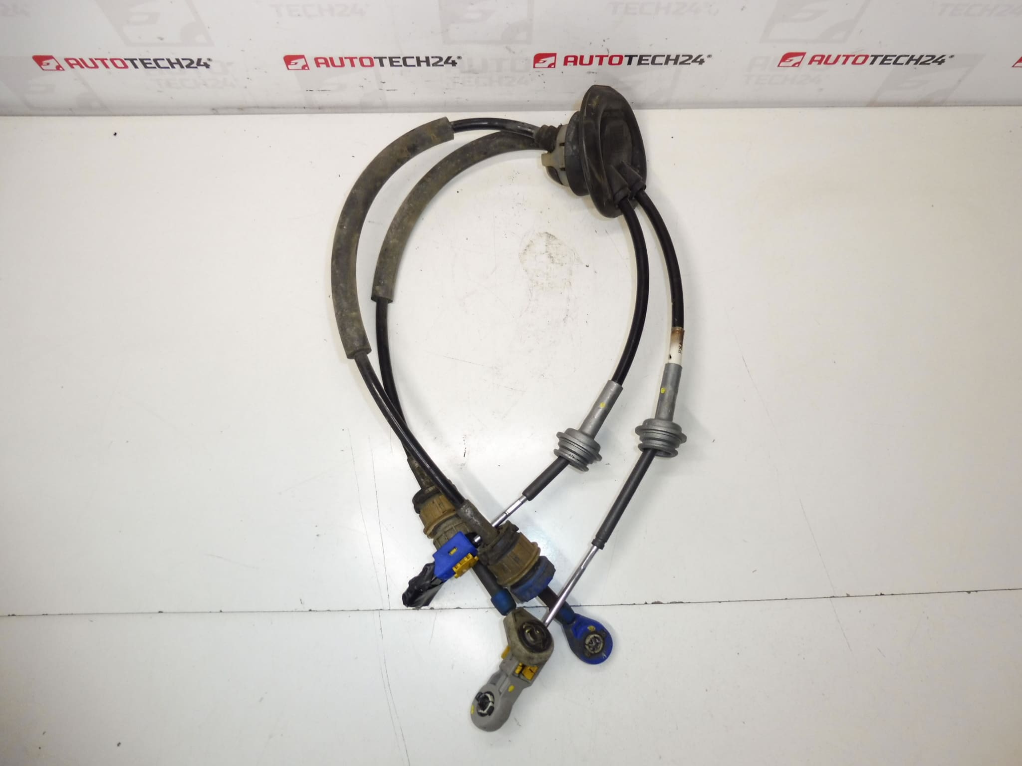 Lanovody řazení Peugeot 308 1637135780 2444GH