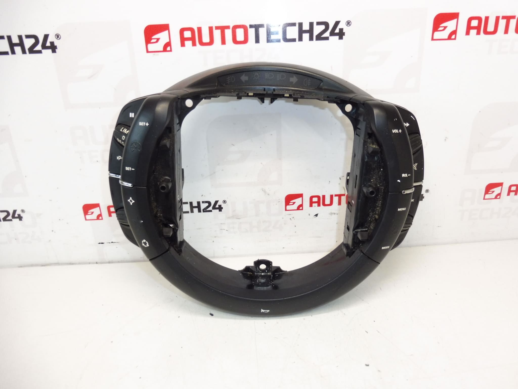 Ovladače na volantu Citroën C4 96624940ZD 6242Y8