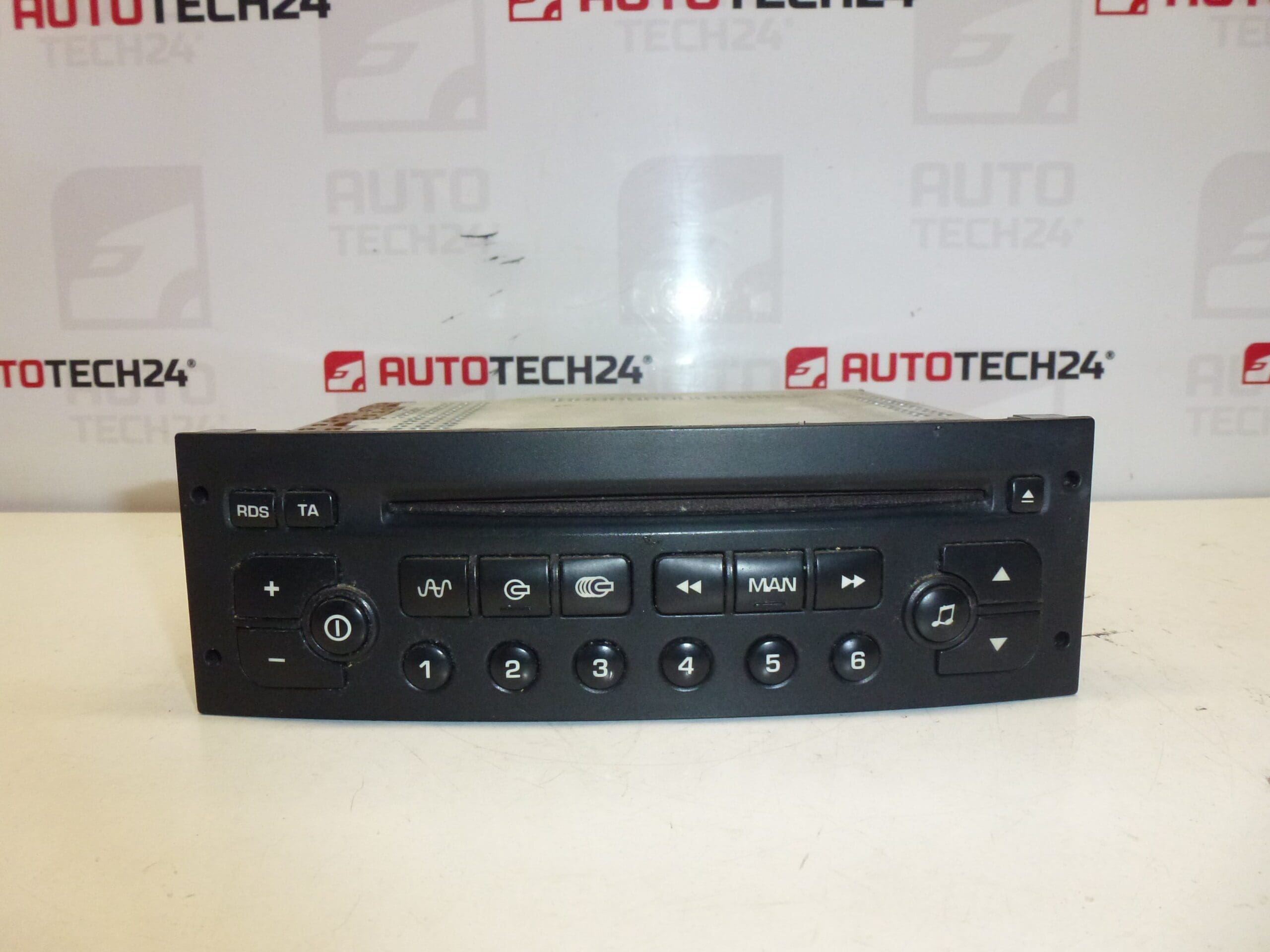 Autorádio s CD Citroën Peugeot 96489417XT00 96489417XT