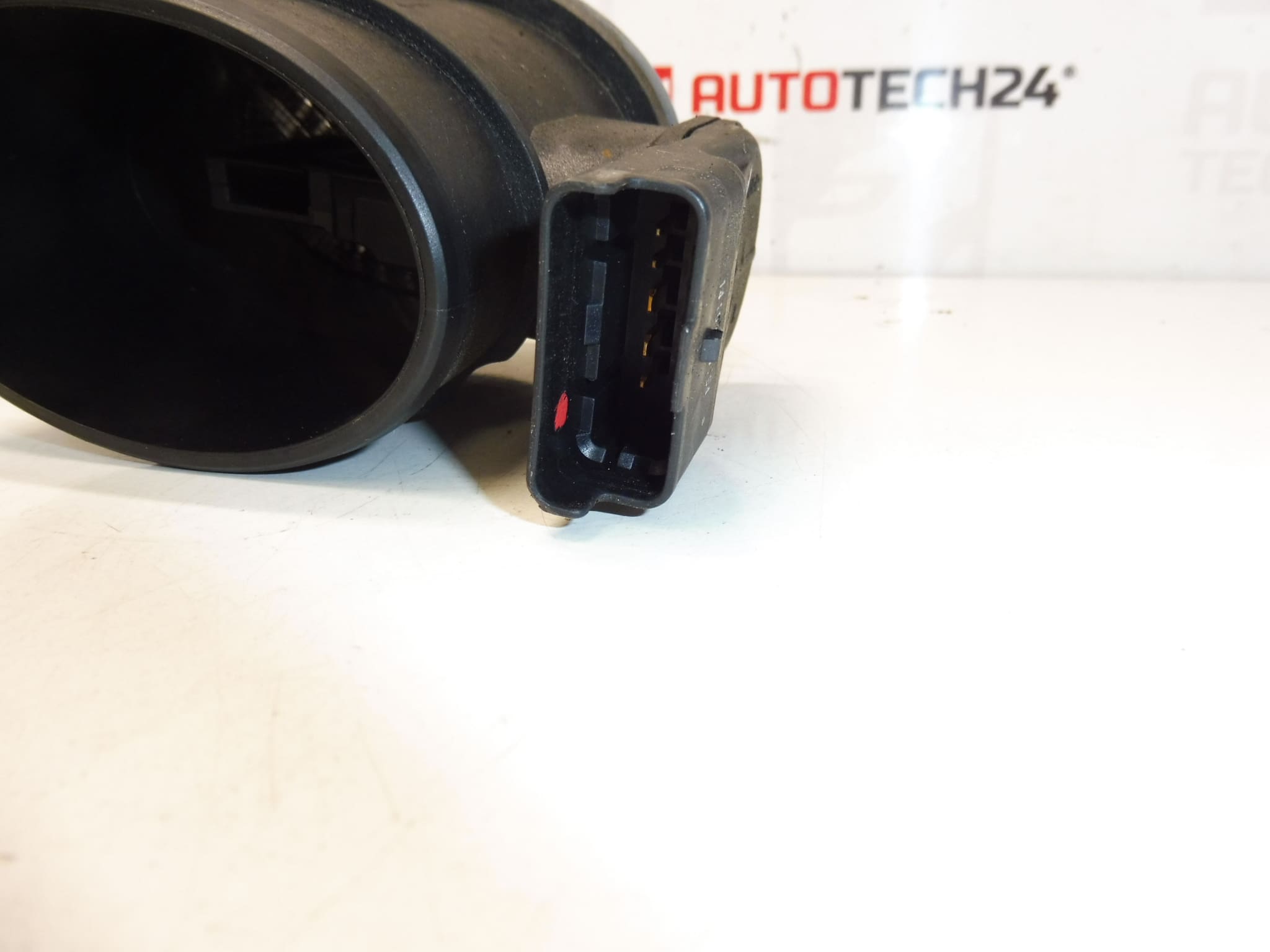 Váha vzduchu pro Citroën a Peugeot 1.4 a 1.6 HDI, čísla produktů 9650010780, 1920GV, 1920LC - Obrázek 2