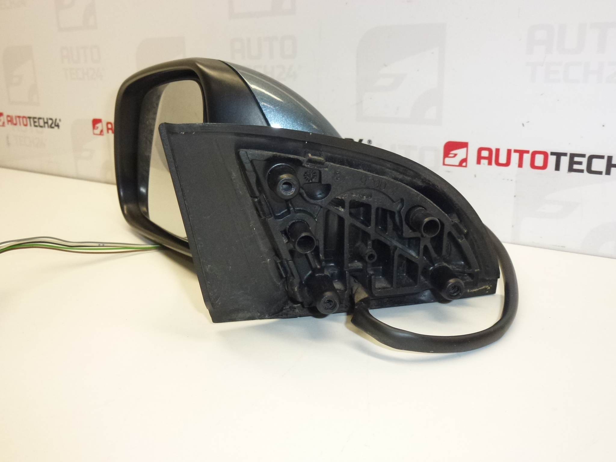 Levé zrcátko Peugeot 307 šedá EZWD 8149AW