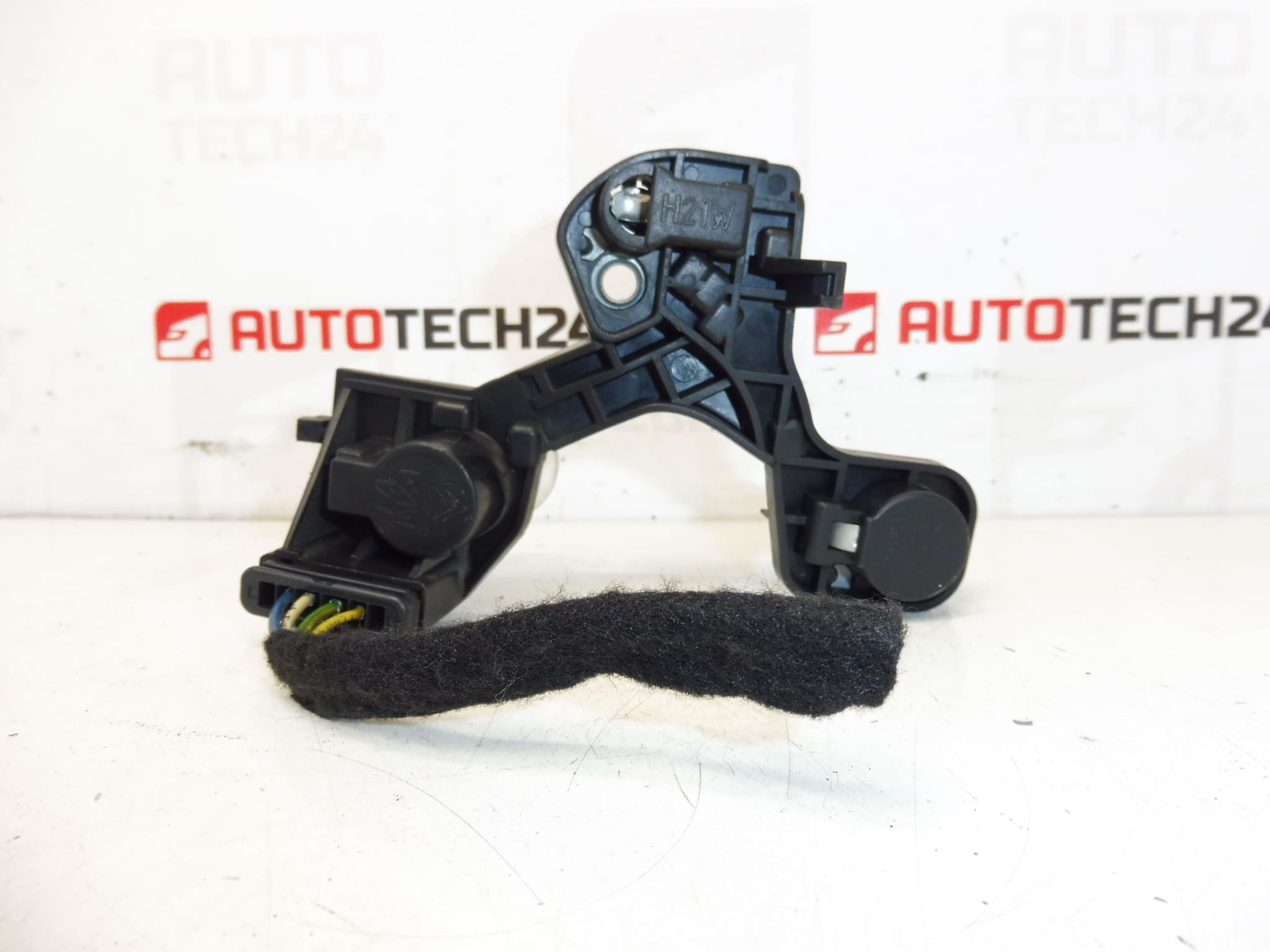 Patice pro zadní vnitřní světlo Citroën C5 X7 9671811380 6350JR - Obrázek 2