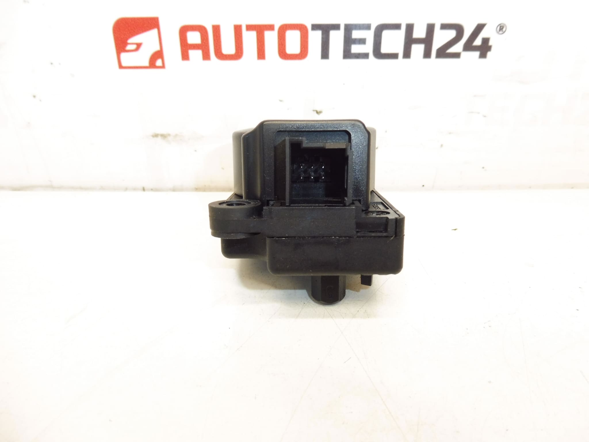 Servomotor topení BEHR Citroën EAD516 P1975001 UA42647949 - Obrázek 2