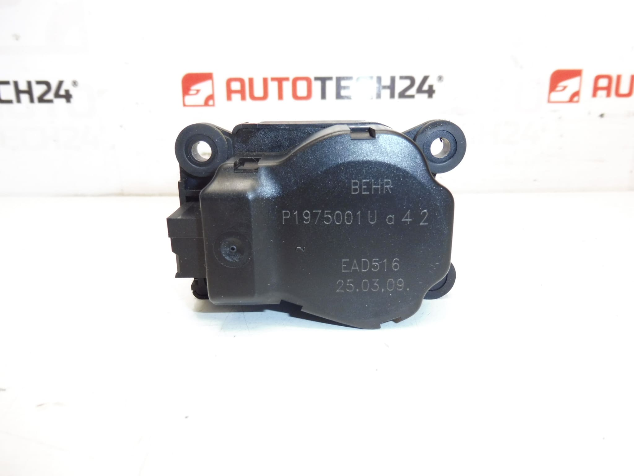Servomotůrek topení BEHR Citroën EAD516 P1975001 U a 42 647949