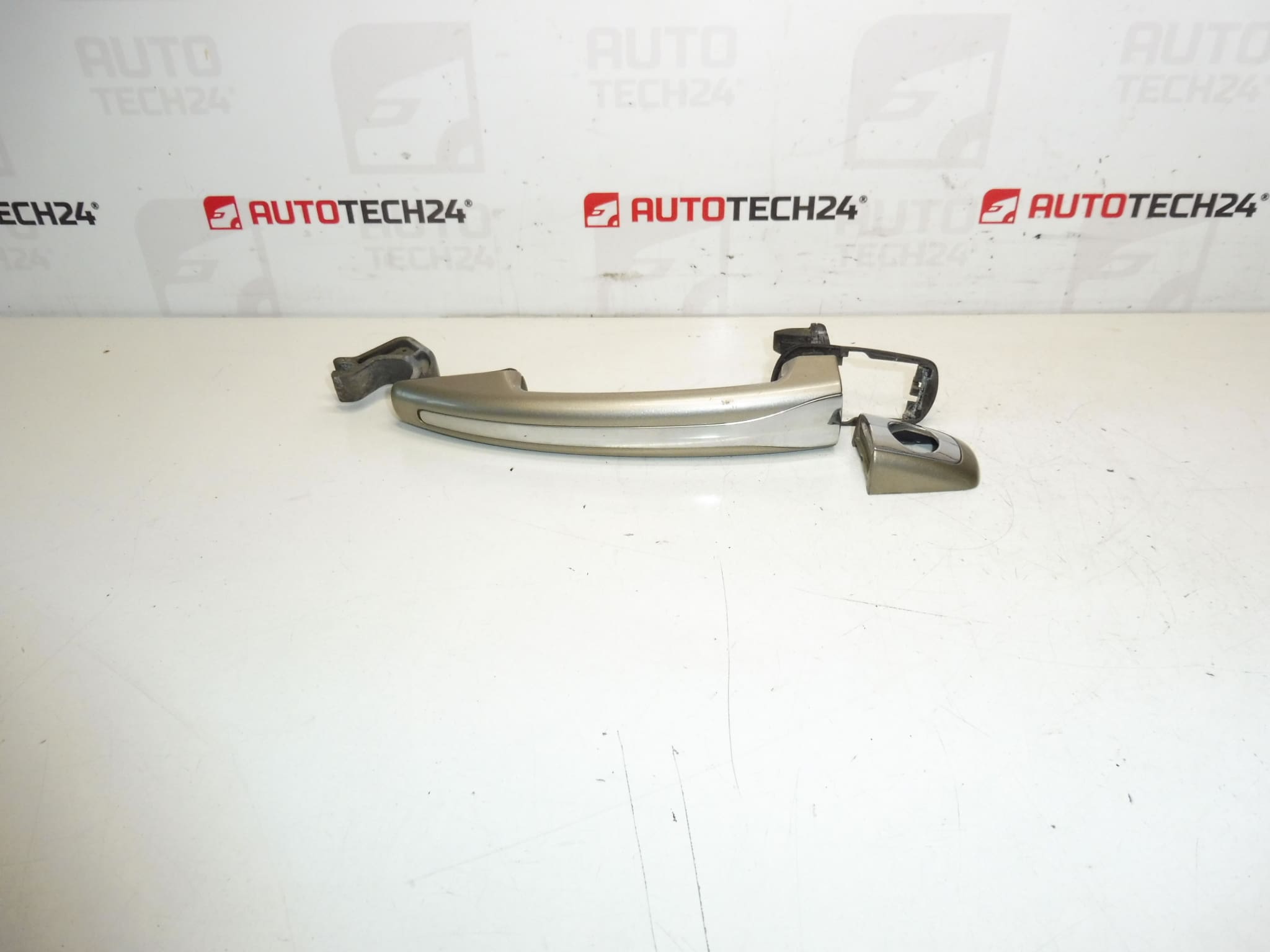 Klika dveří řidiče KCHC Citroën 9101HR