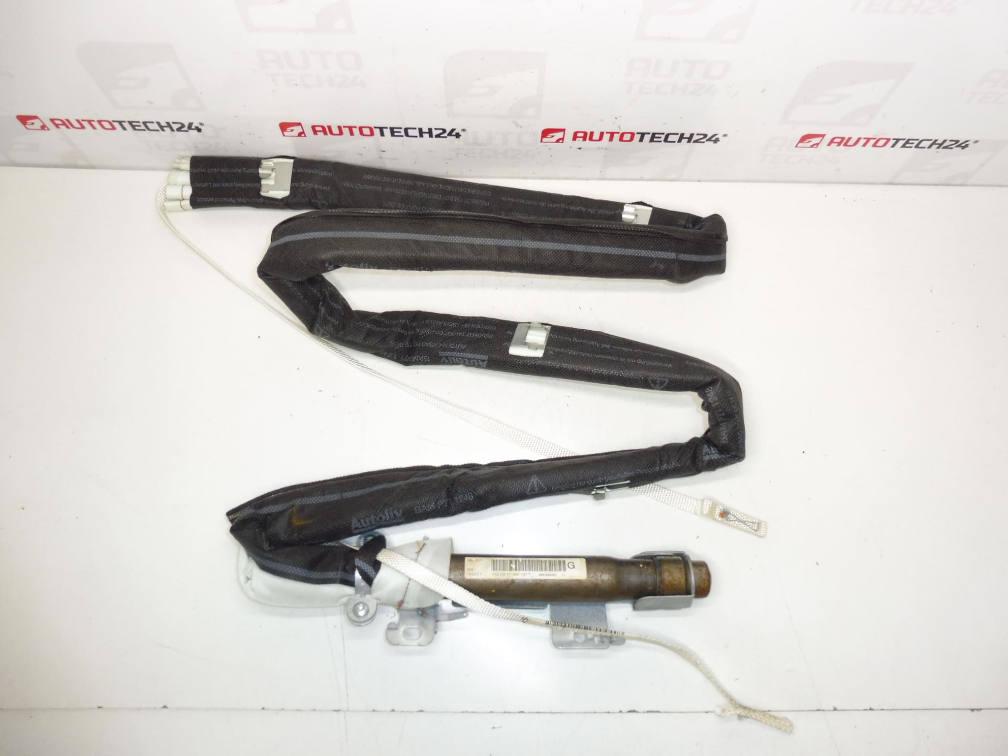 Levý airbag stopní Peugeot 407 sedan 966098980 8331AE