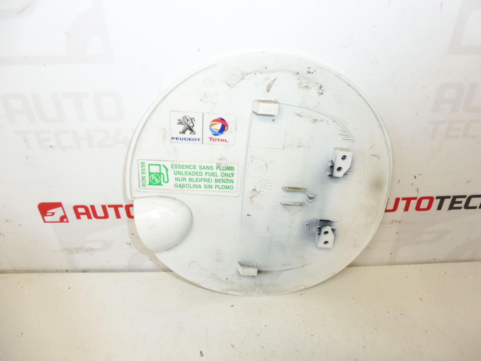 Kryt Víčka Nádrže Peugeot 207 EWP 1517F2 - Obrázek 2