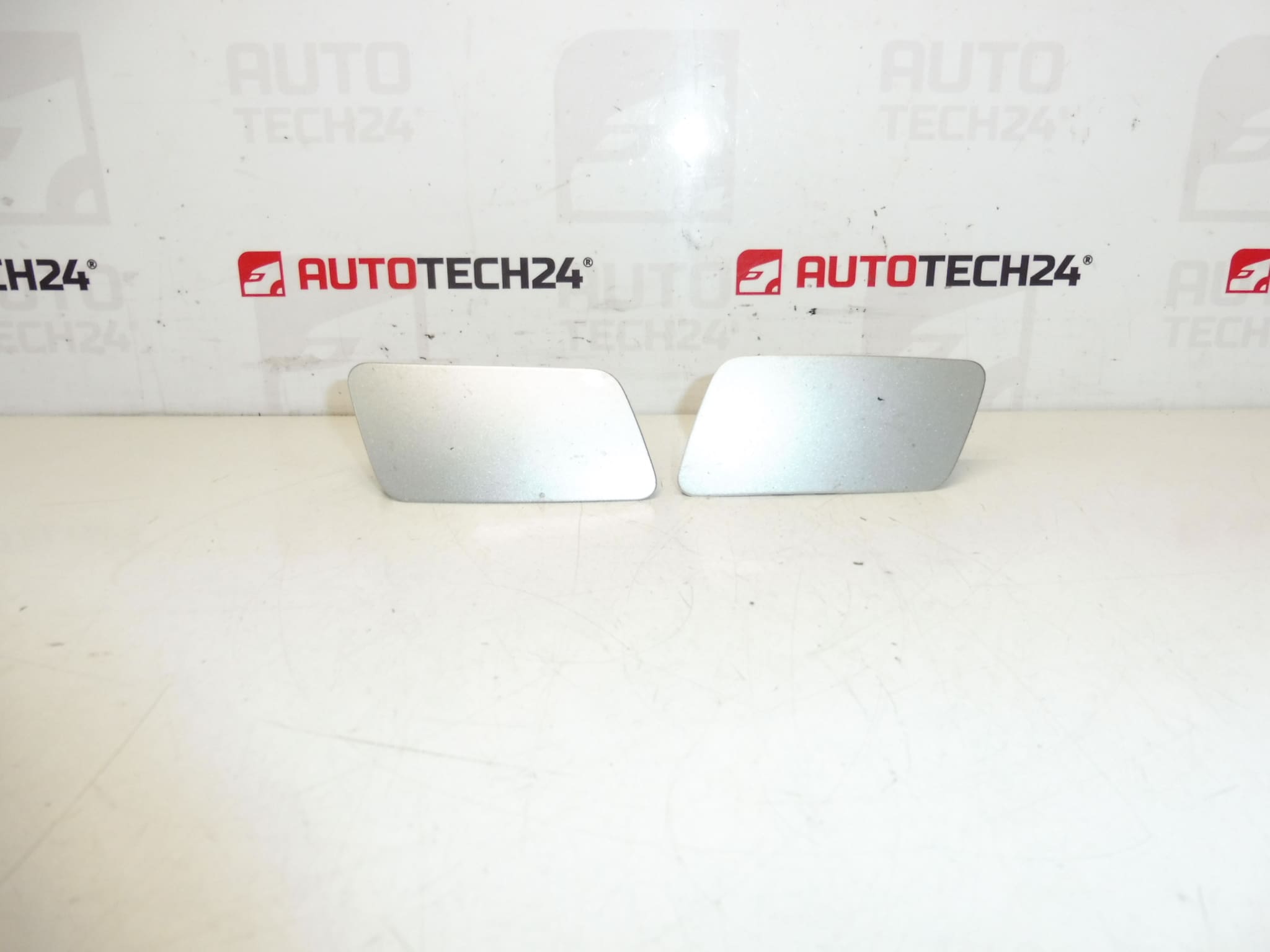 Krytky ostřikovačů světlometů EZRC Citroën C5 II 7414JC