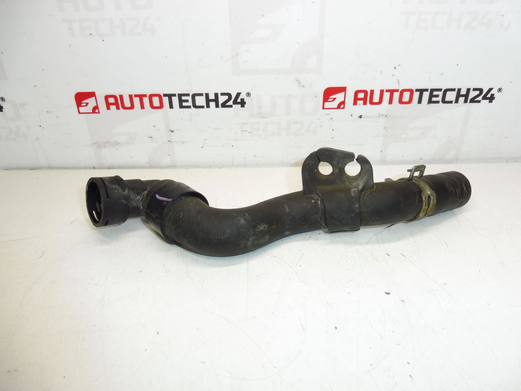 Vodní hadice Citroën Peugeot 1.8 16V a 2.0 16V 6466RR - Obrázek 2