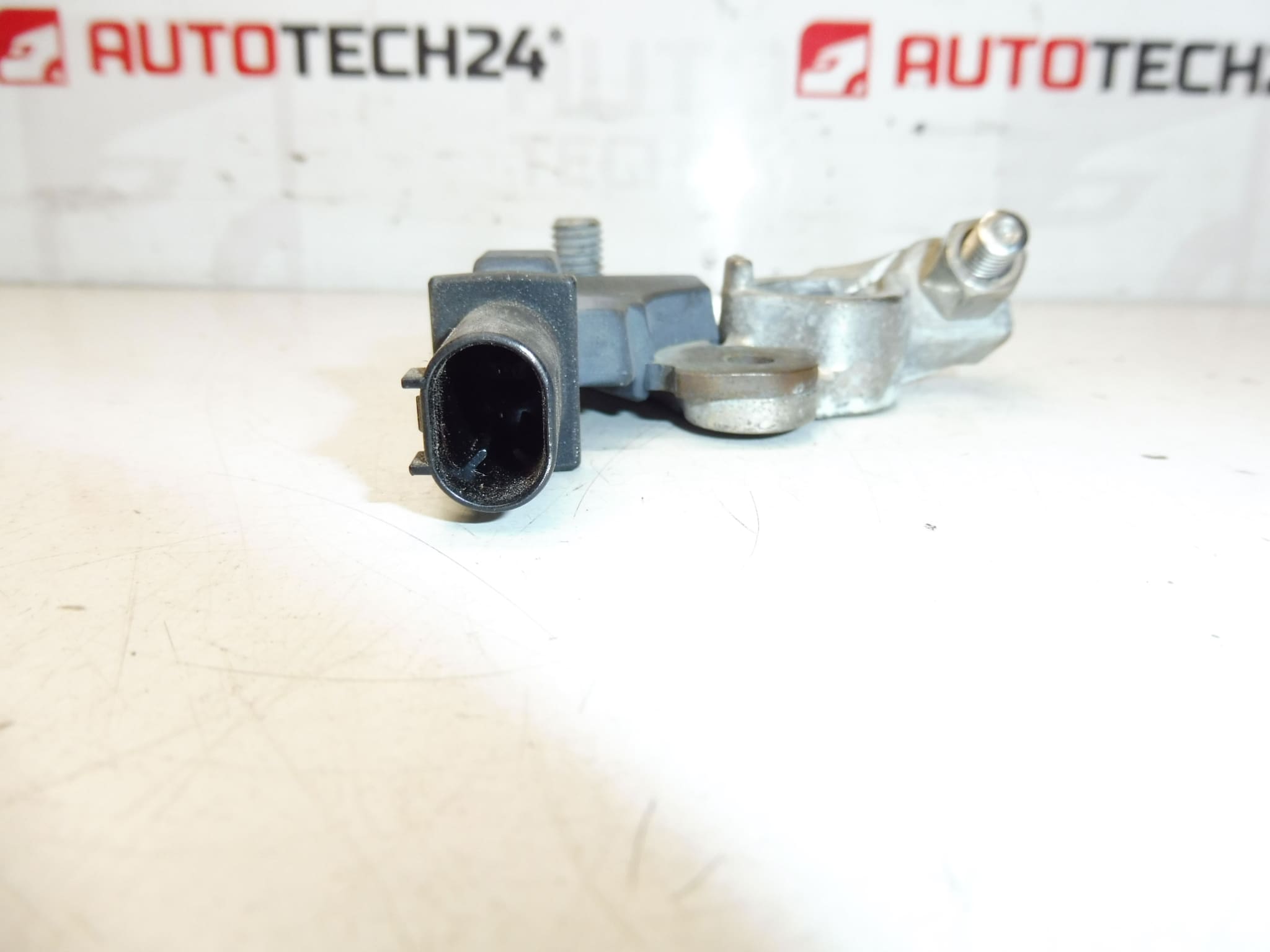 Jednotka záporného pólu baterie Citroën Peugeot 9666919780 - Obrázek 2