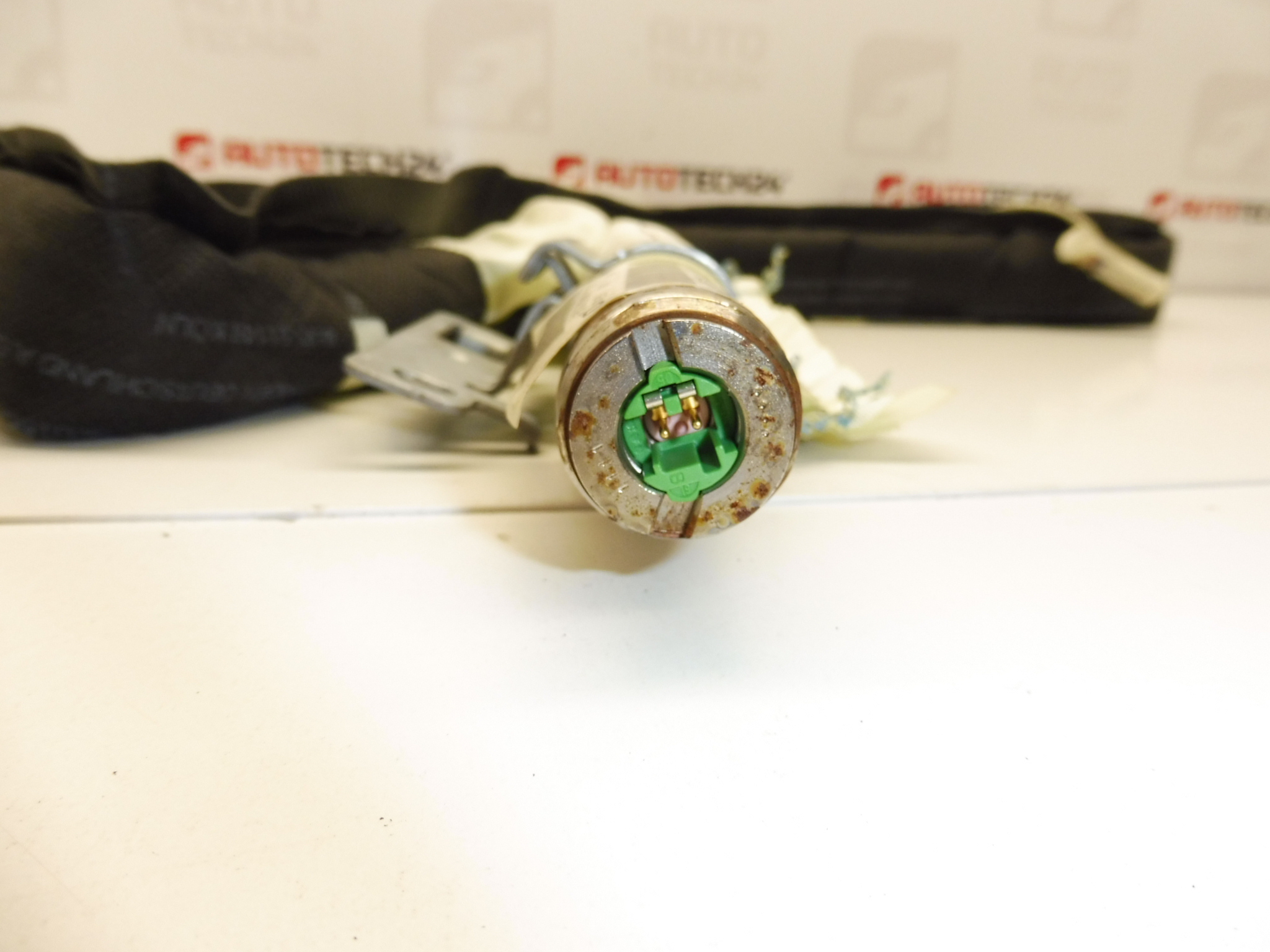 Pravý stropní airbag Peugeot 207 9650247780 8331W9