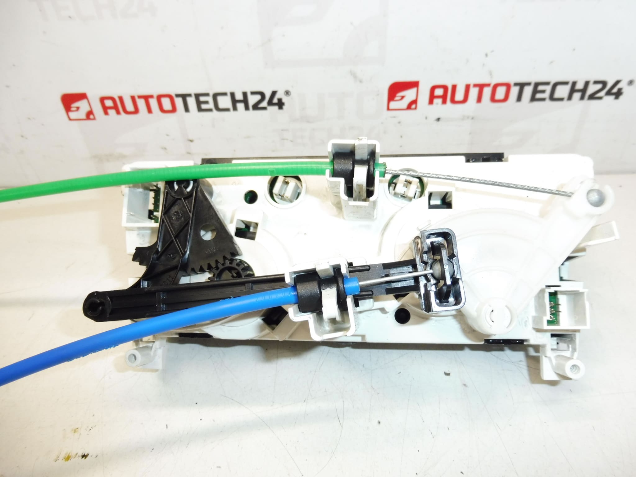 Ovládání topení a klimatizace Citroën C3 Picasso T1001394S 6452N0 6452N5 - Obrázek 2