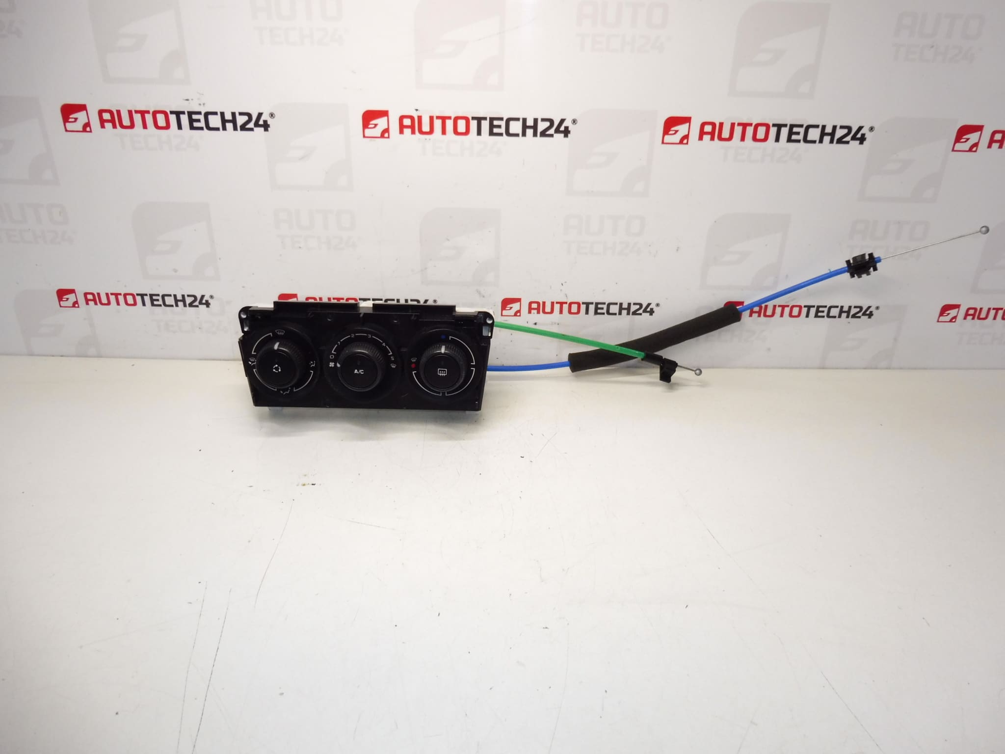 Ovládání topení klimatizace Citroën C3 Picasso T1001394S 6452N0 6452N5