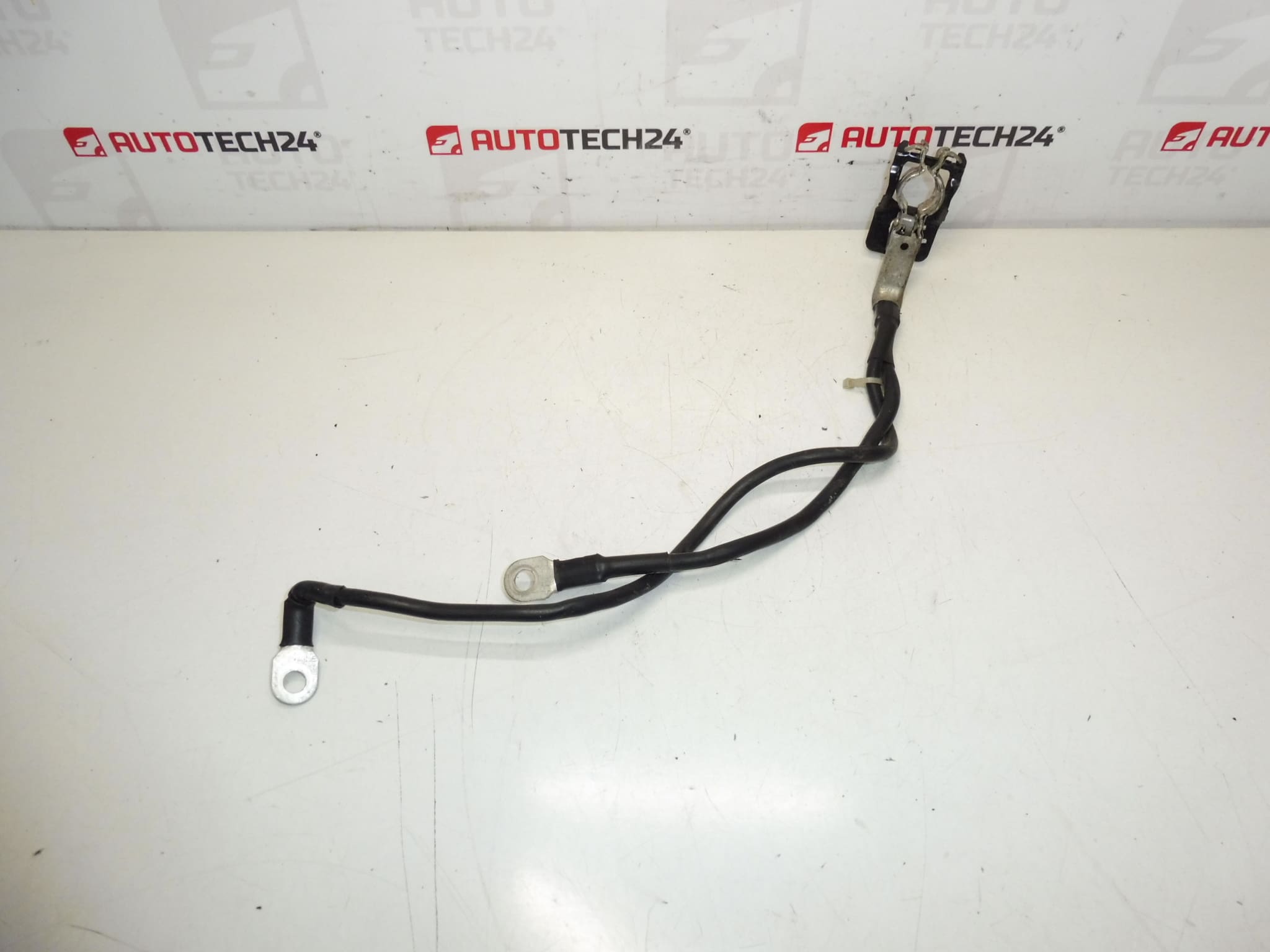 Kladný svazek k baterii Citroën Peugeot 1612229980