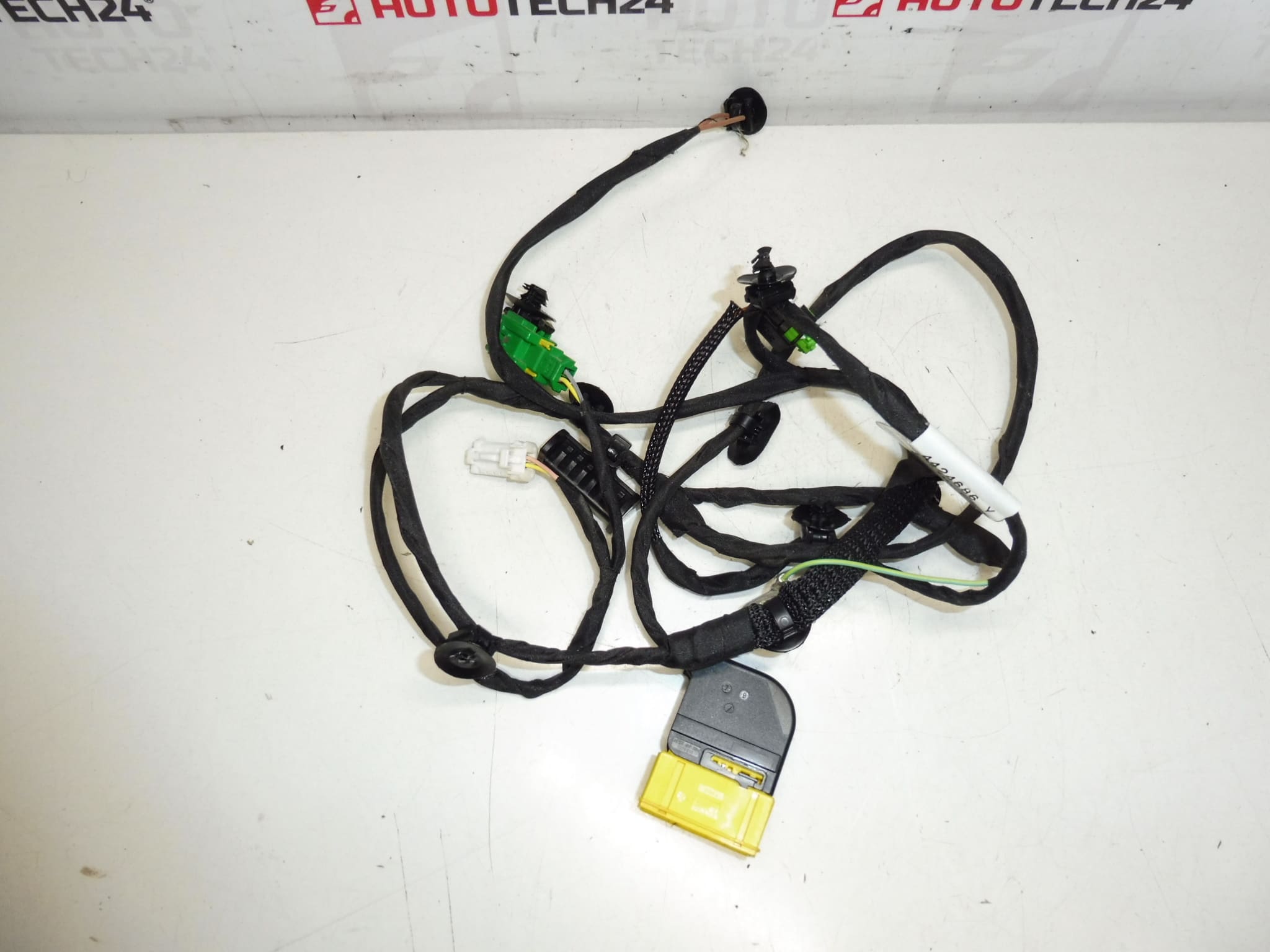 Svazek sedadla řidiče Peugeot 308 4424686 6509V7