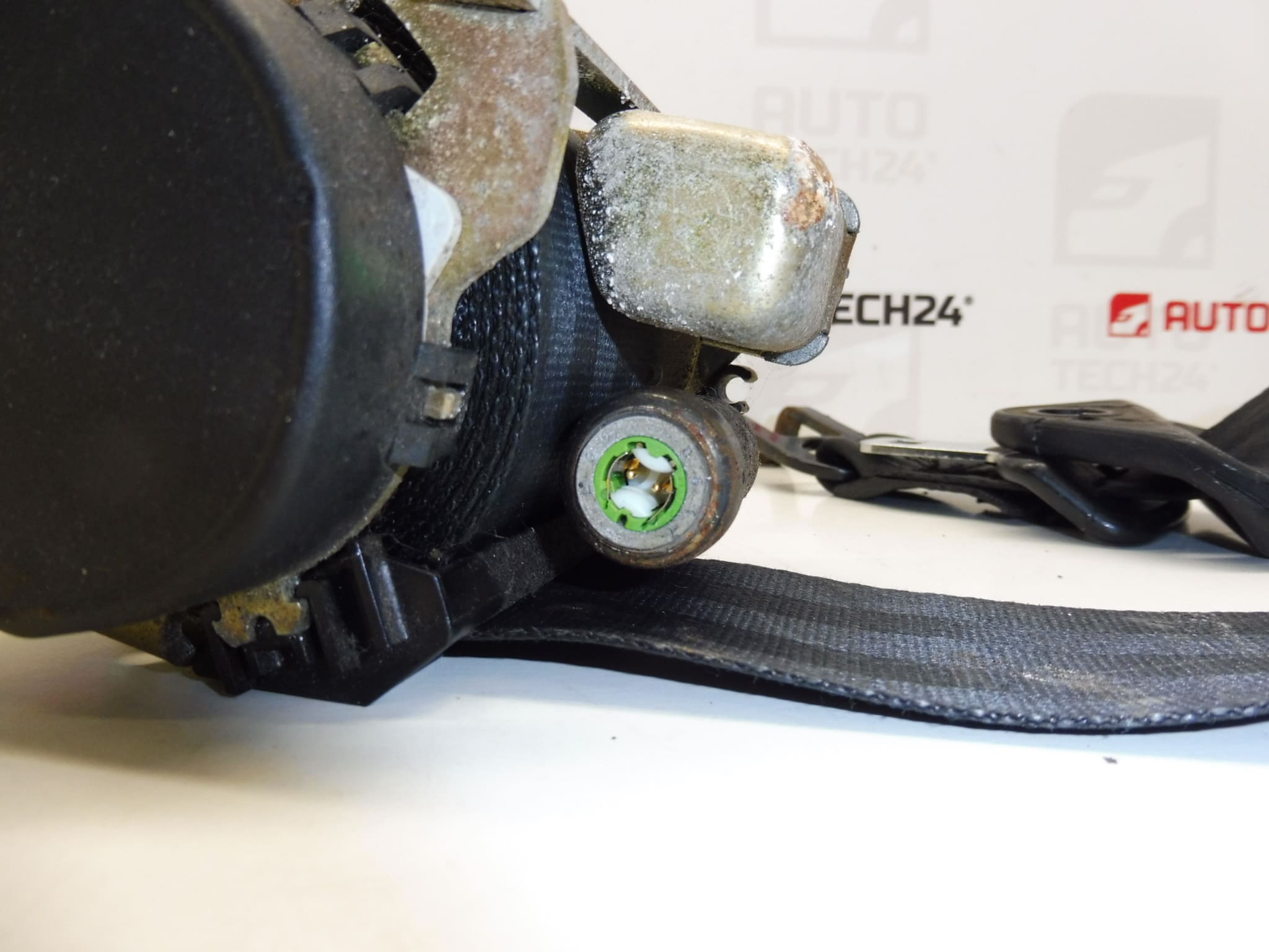 Pravý pyropás bezpečnostní pás Peugeot 206 206+ 96361048XX 8973SG - Obrázek 2