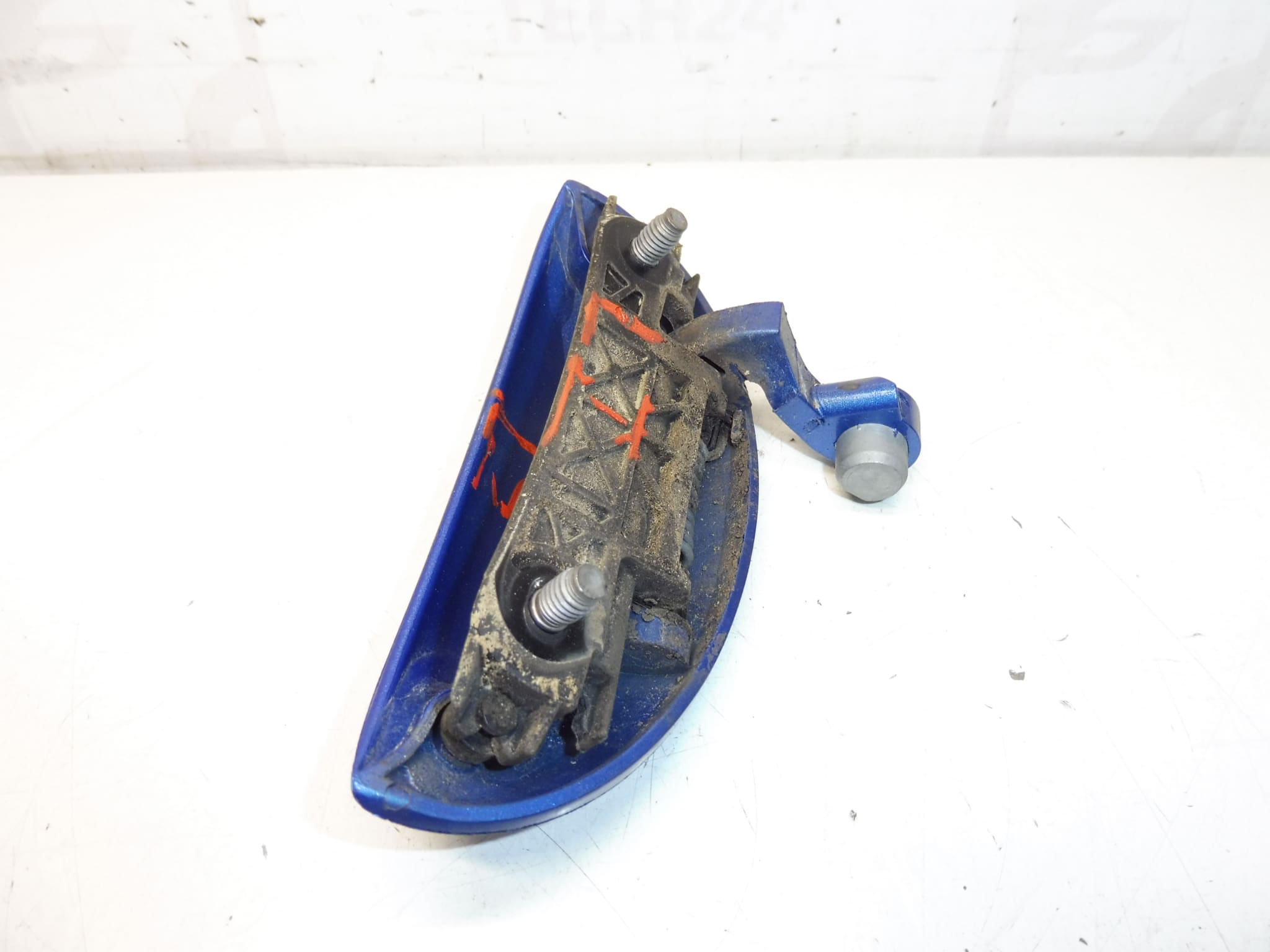 Klika levých zadních dveří ELX Citroën C1 Peugeot 107 9101AQ - Obrázek 2