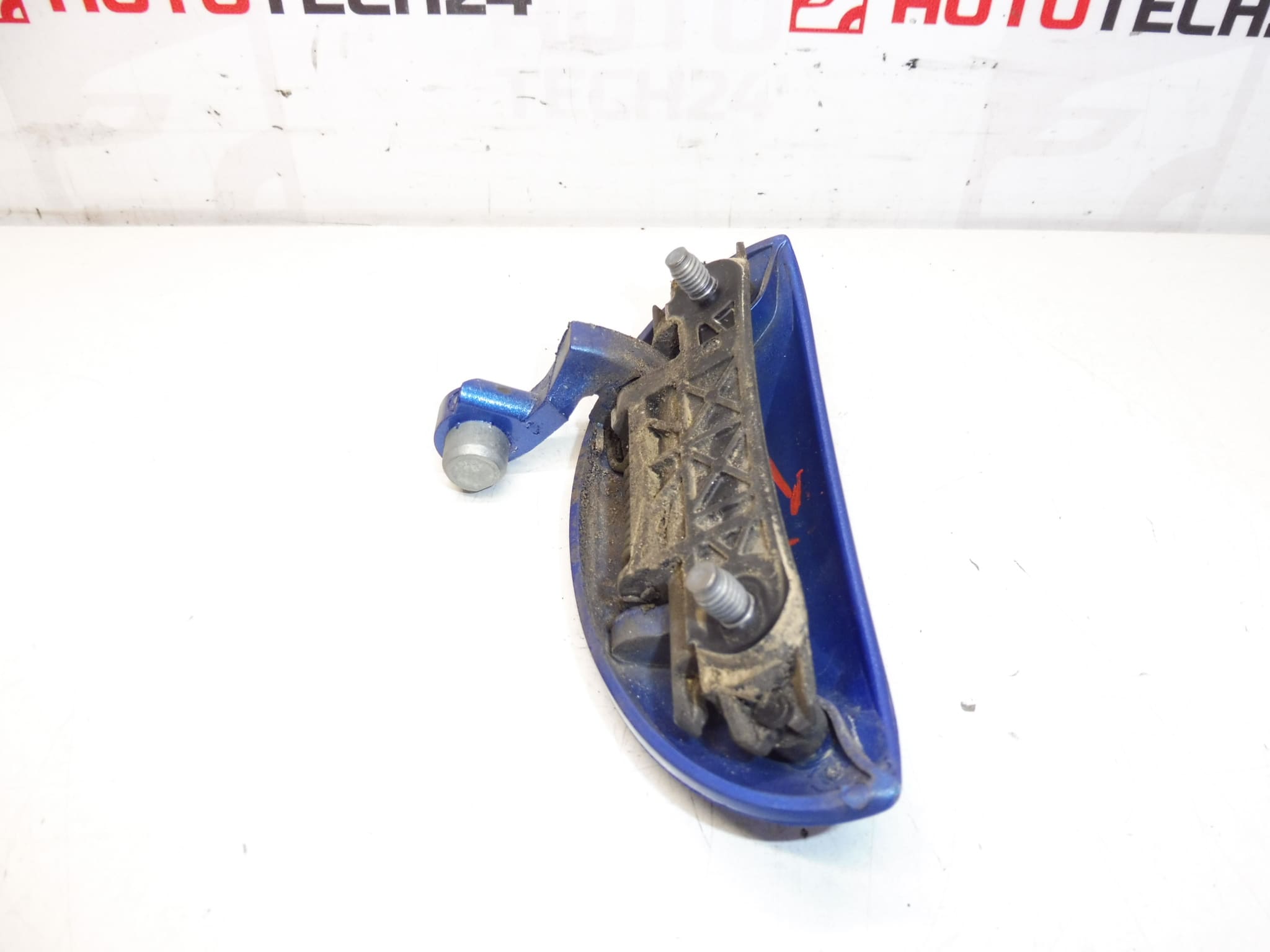 Klika pravých zadních dveří ELX Citroën C1 Peugeot 107 9101AN - Obrázek 2