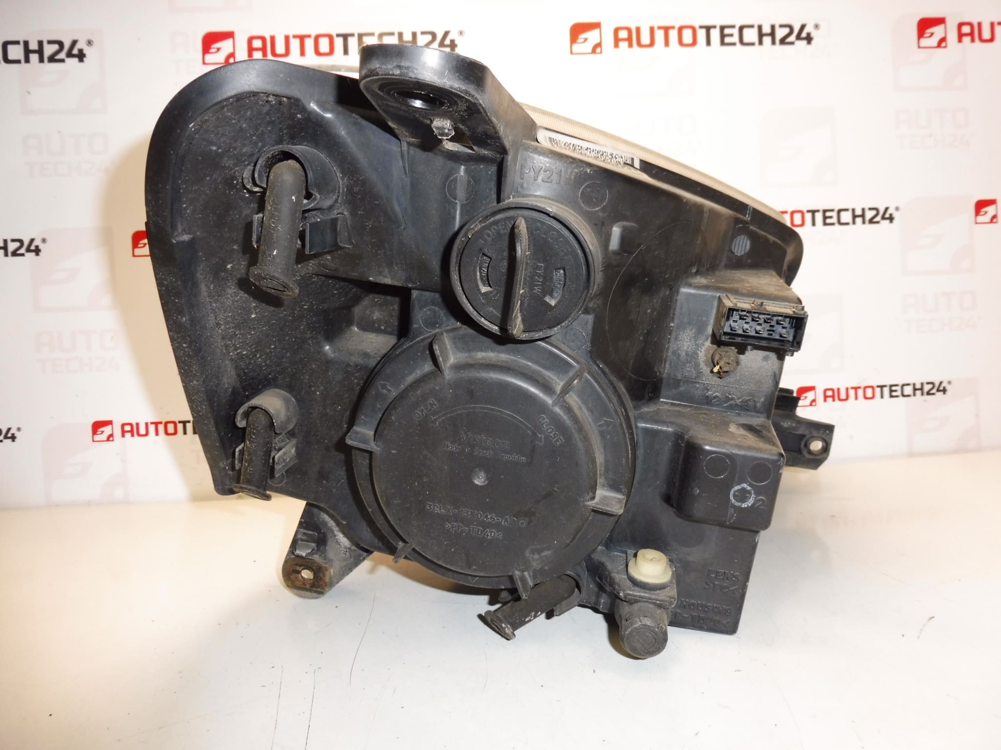 Zánovní levé světlo Citroën Berlingo Peugeot Partner 9644150980 - Obrázek 2