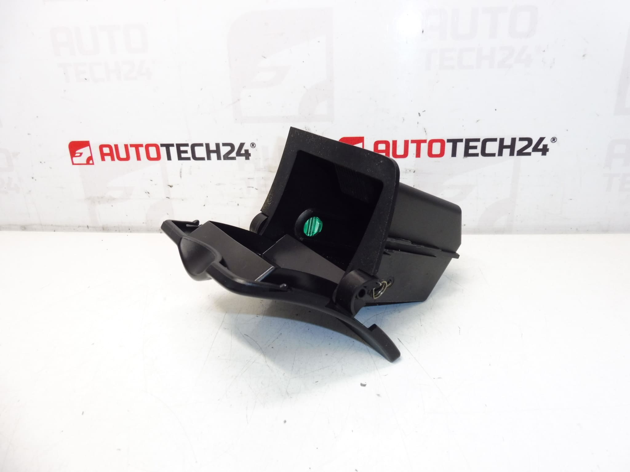 Popelník Citroën Xsara 9638400477 7588PF - Obrázek 2