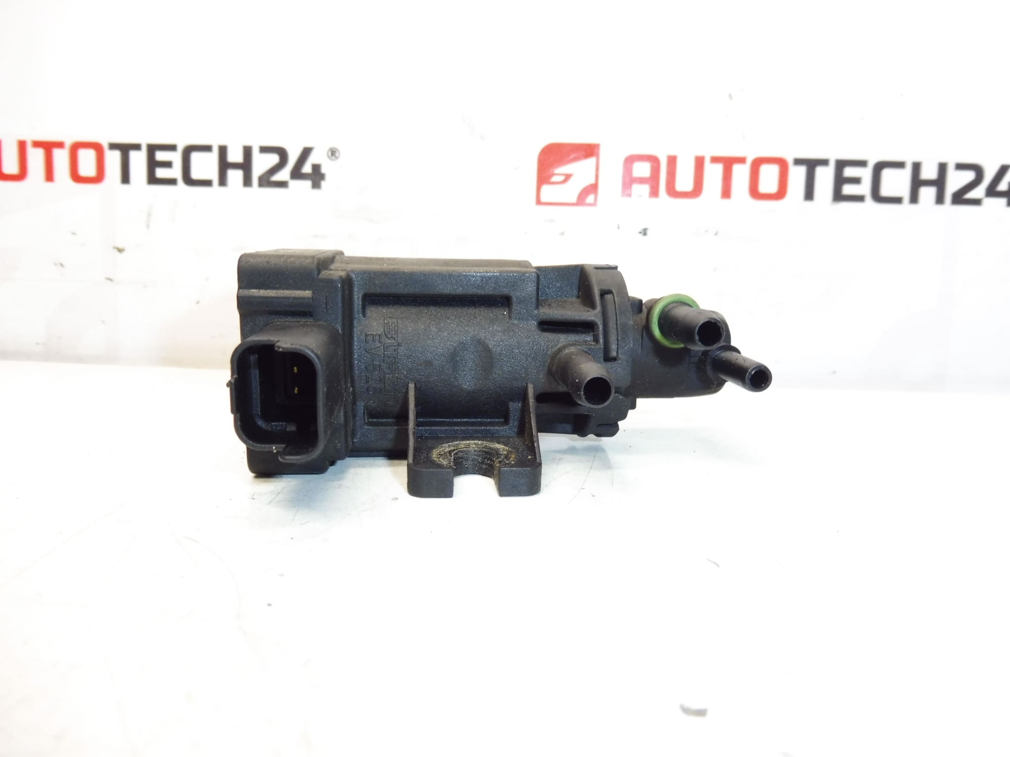 Podtlakový ventil Citroën Peugeot 9665886280 9801887680 1618KC - Obrázek 2
