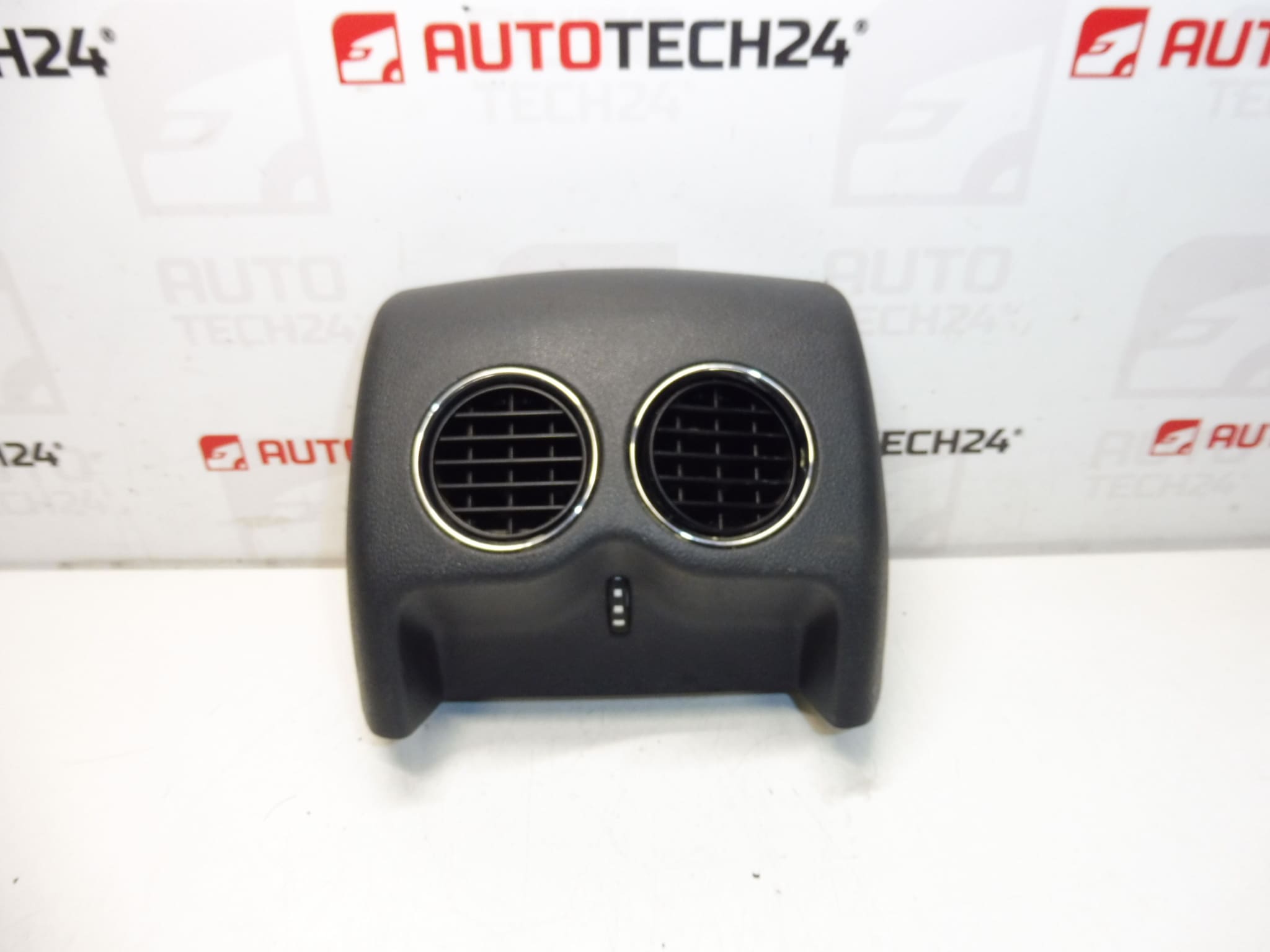 Panel konzoly na podlaze Peugeot 3008 5008 9685097277 7591P6