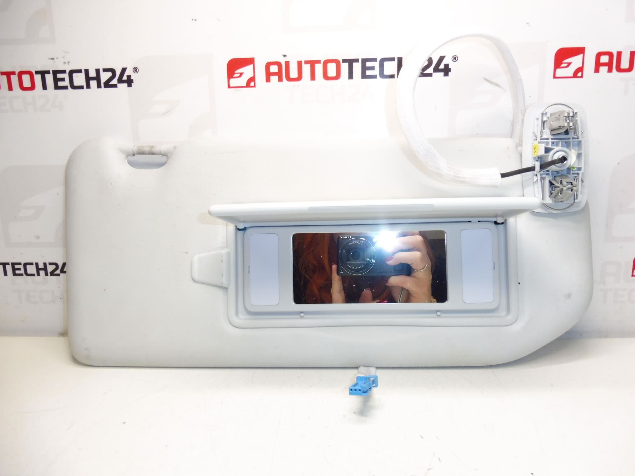 Sluneční clona spolujezdec Peugeot 308 T9 16105437PR 98284441PR - Obrázek 2