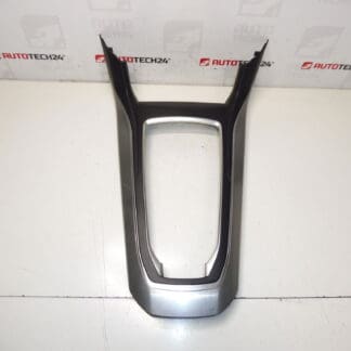 Panel konzoly na podlaze Peugeot 308 T9 96780049ZD
