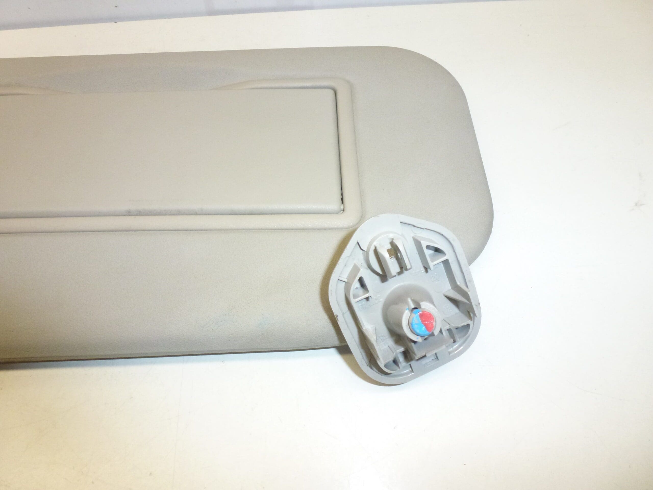 Levá sluneční clona Citroën Peugeot 8143FT 8143HL