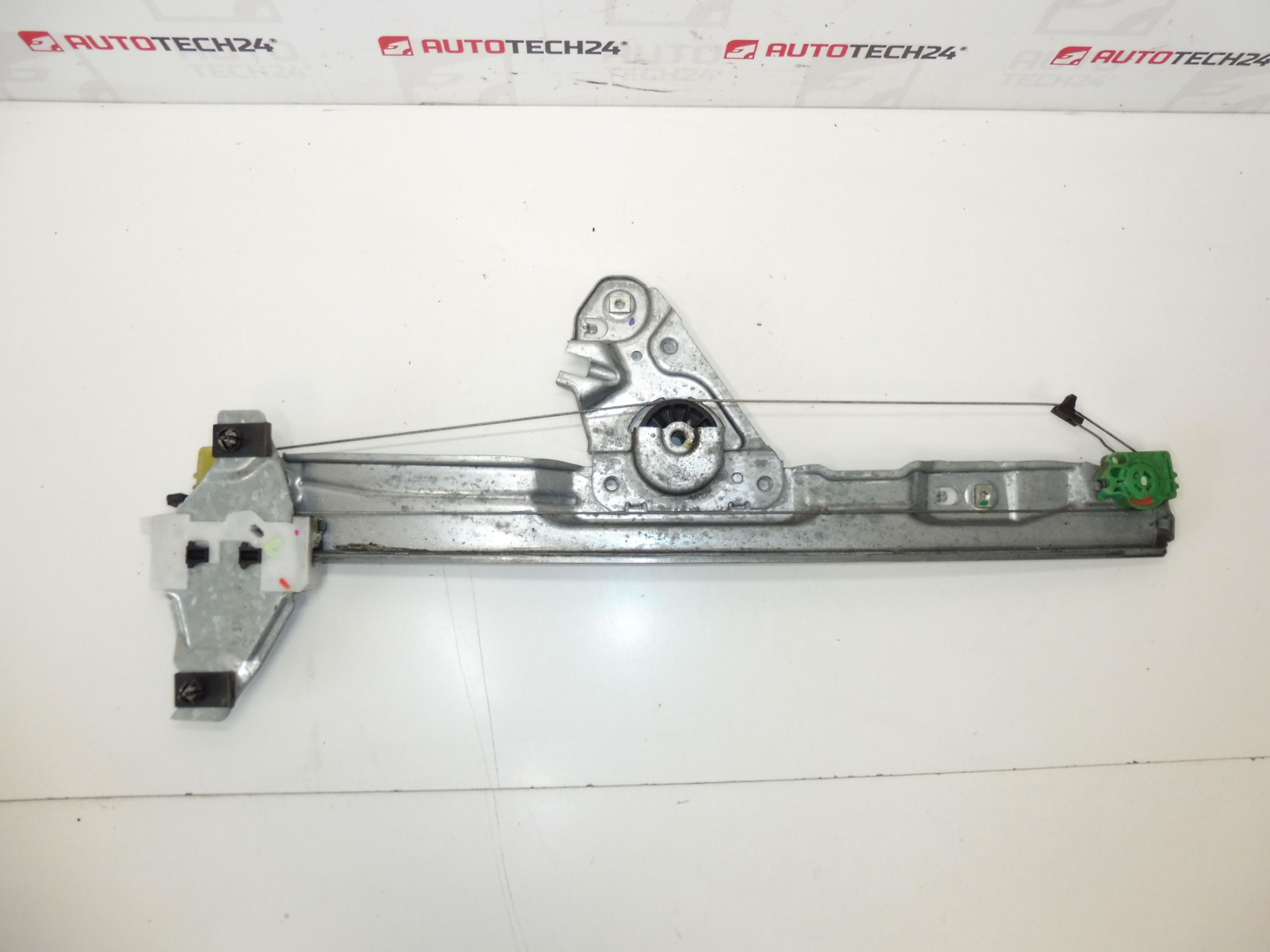 Mechanizmus stahování pravého okna Peugeot 308 9658926980 9222CV