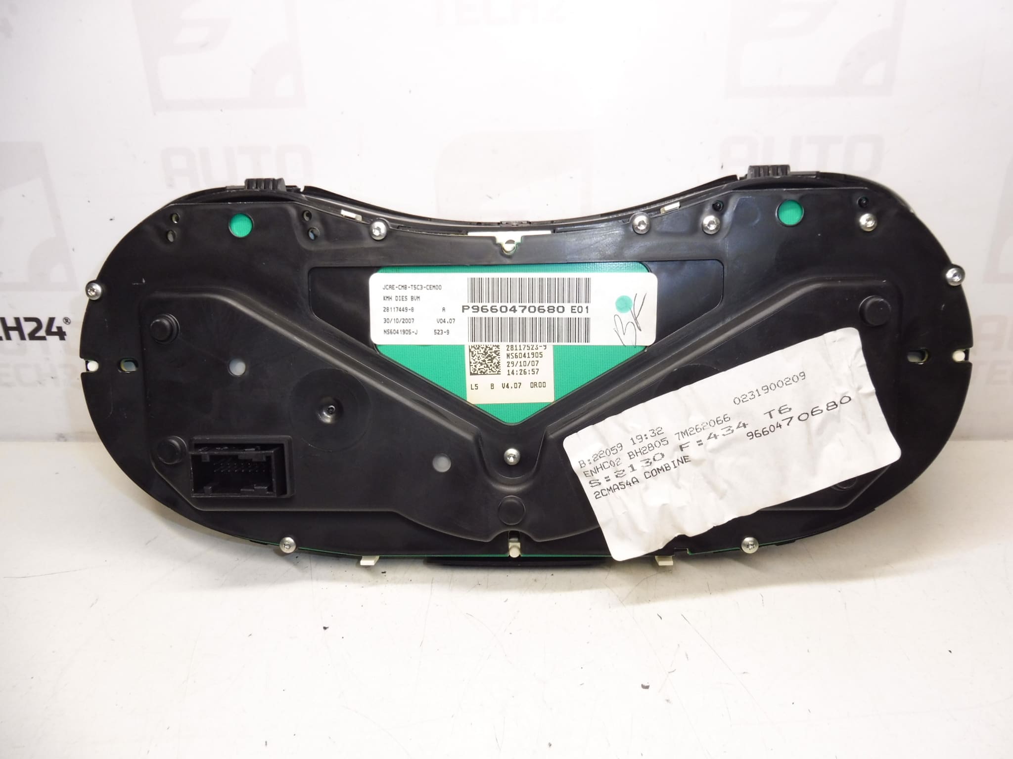 Tachometr Peugeot 307 205000 km 9660470680 E01 - Obrázek 2