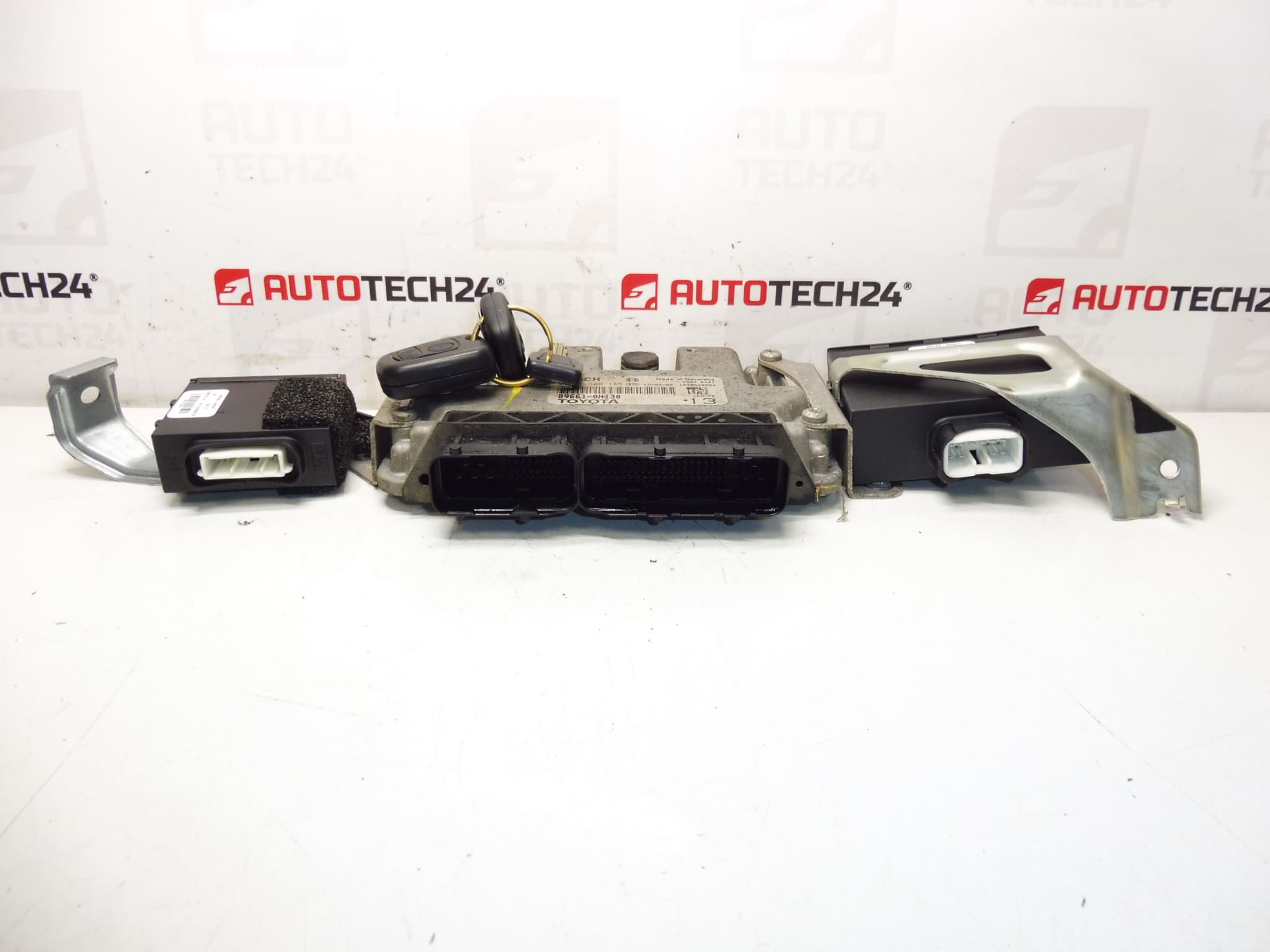 Immo + dálka Citroën C1 Peugeot 107 0261S06145 6545PR 6545PN