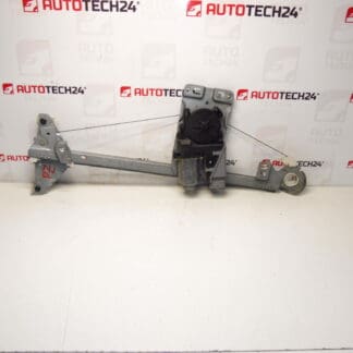 Stahování pravého zadního okna Peugeot 307 9224A4