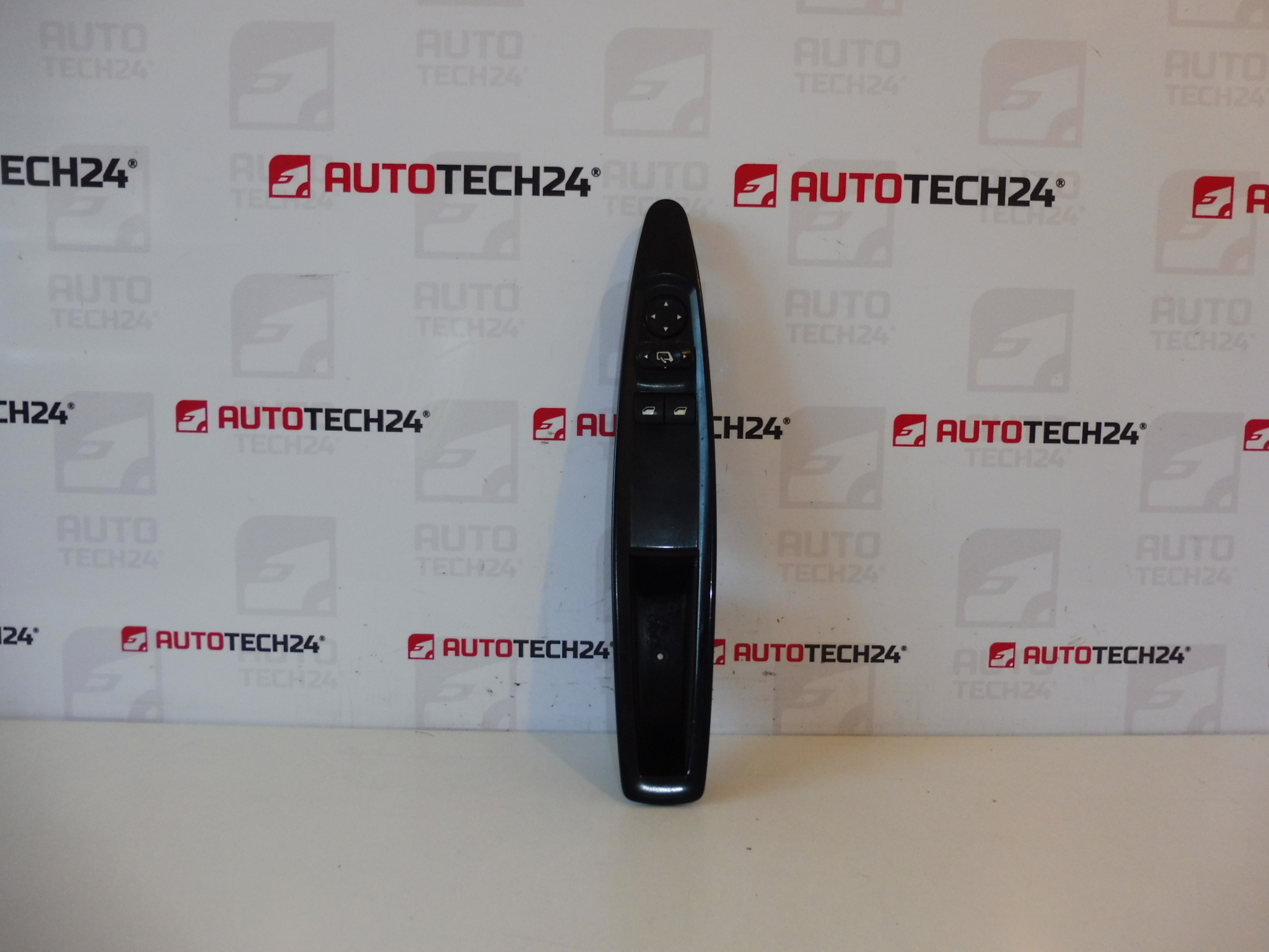 Ovladač oken Citroën C4 9651464377 6554HC