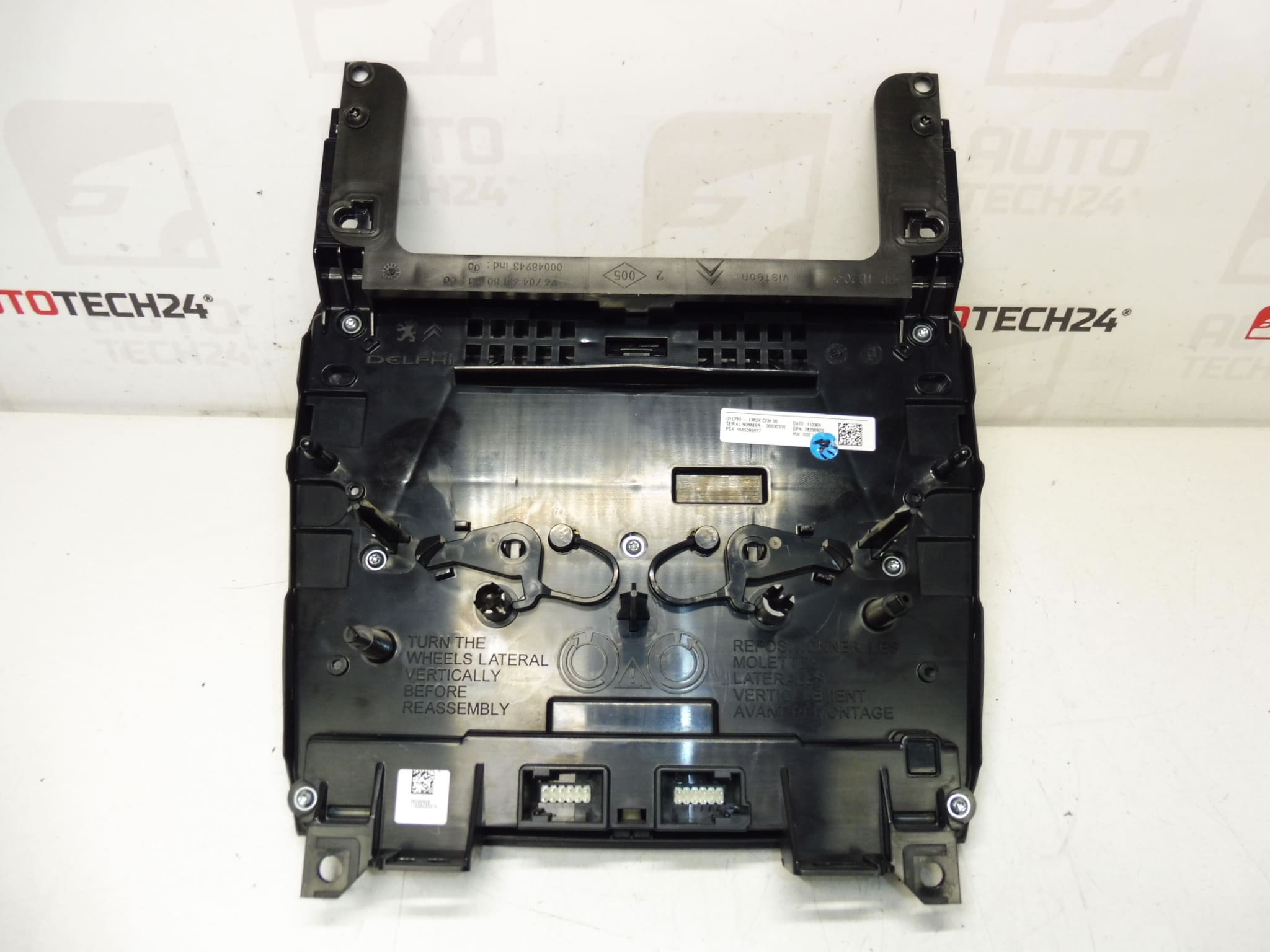 Vícefunkční panel Citroën C4 II 9666395977 6155HR - Obrázek 2