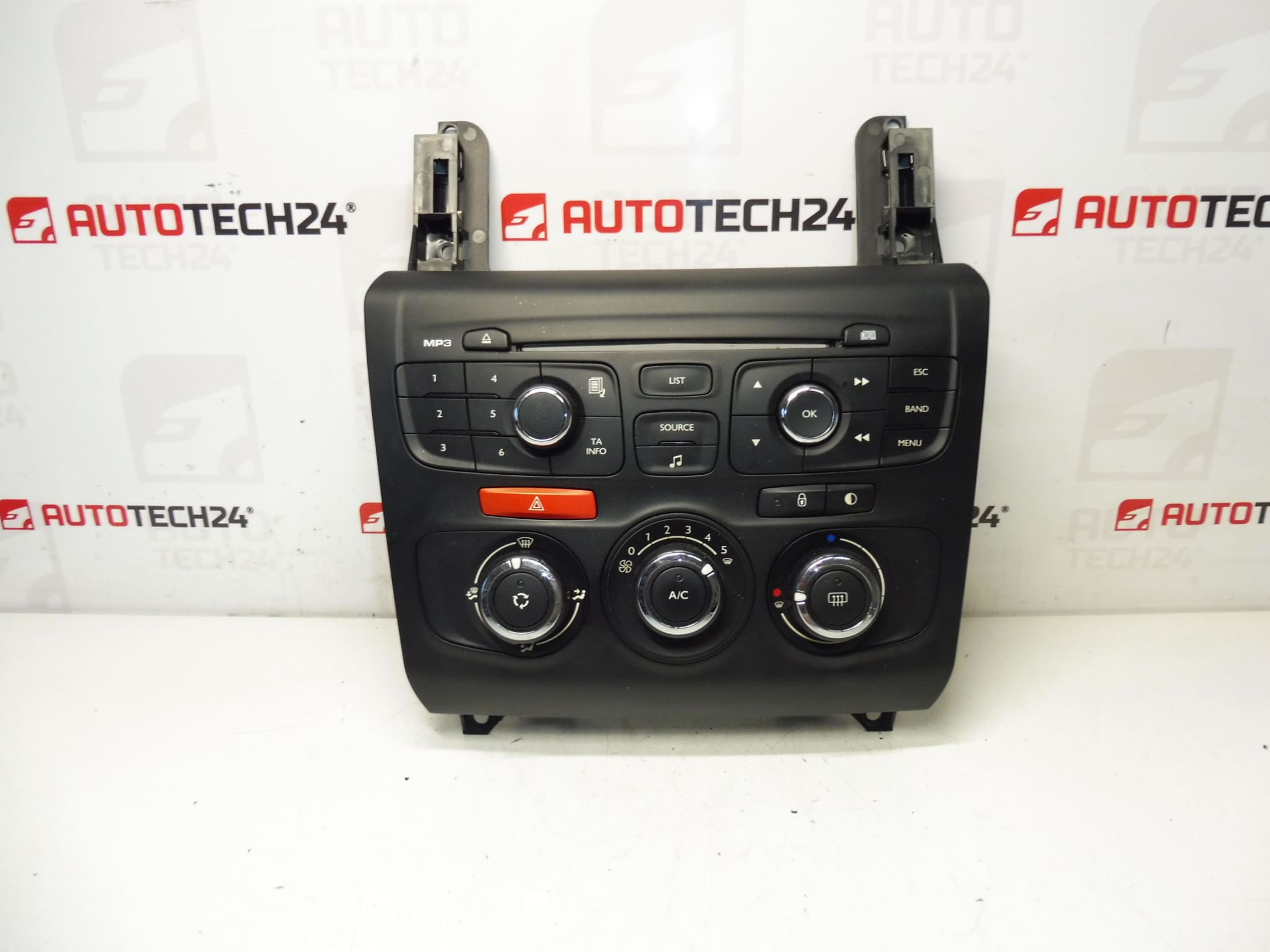 Vícefunkční panel Citroën C4 II 9666395977 6155HR