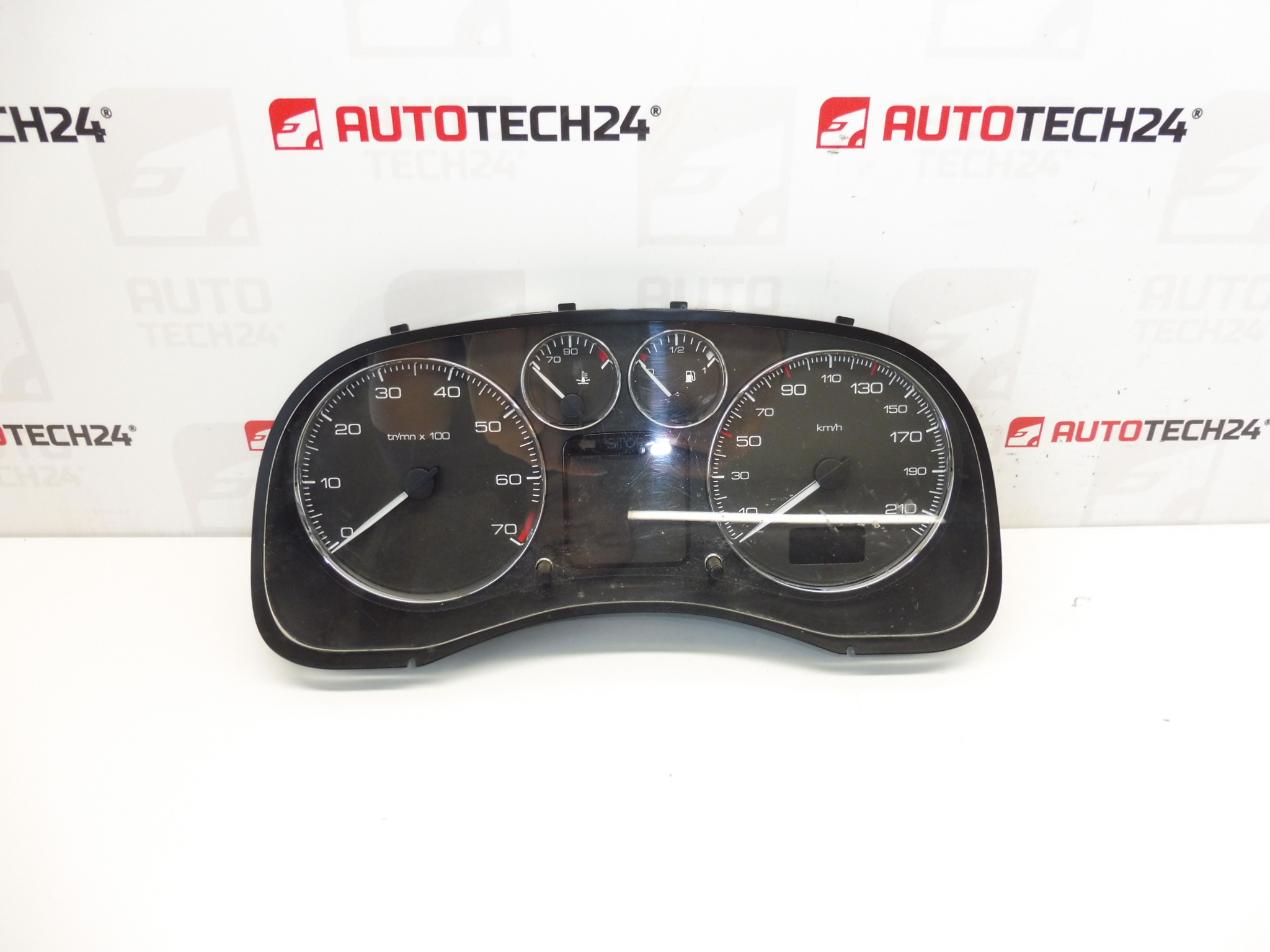 Tachometr Peugeot 307 II najeto 192000 km 9654485080 6103L5