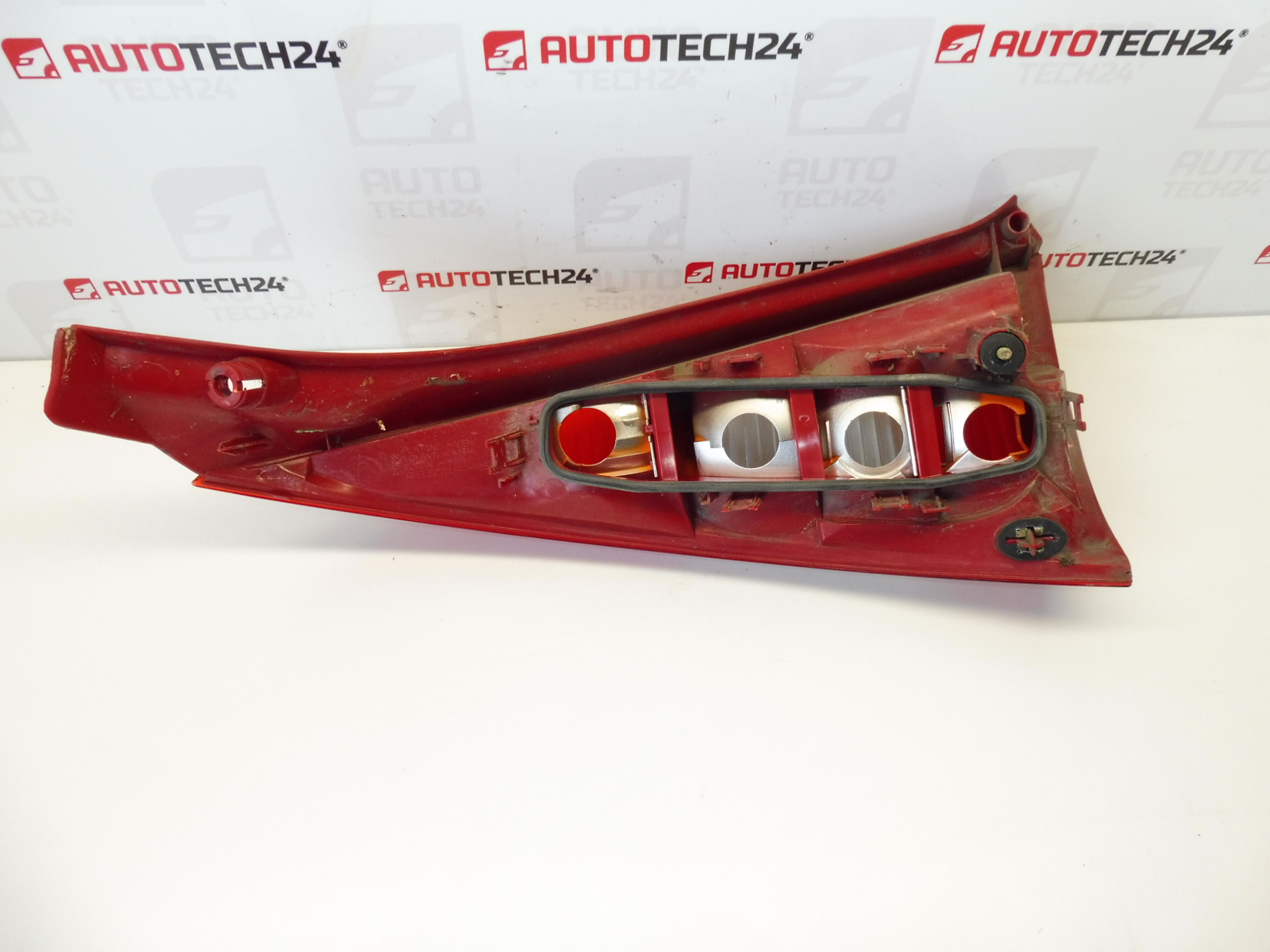Pravá zadní lampa Citroën C3 od 2005 6351X5