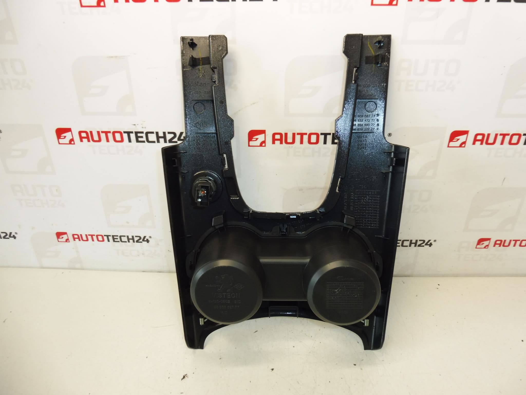Panel řadící páky Peugeot 3008 5008 98071852YC 9807185277 - Obrázek 2