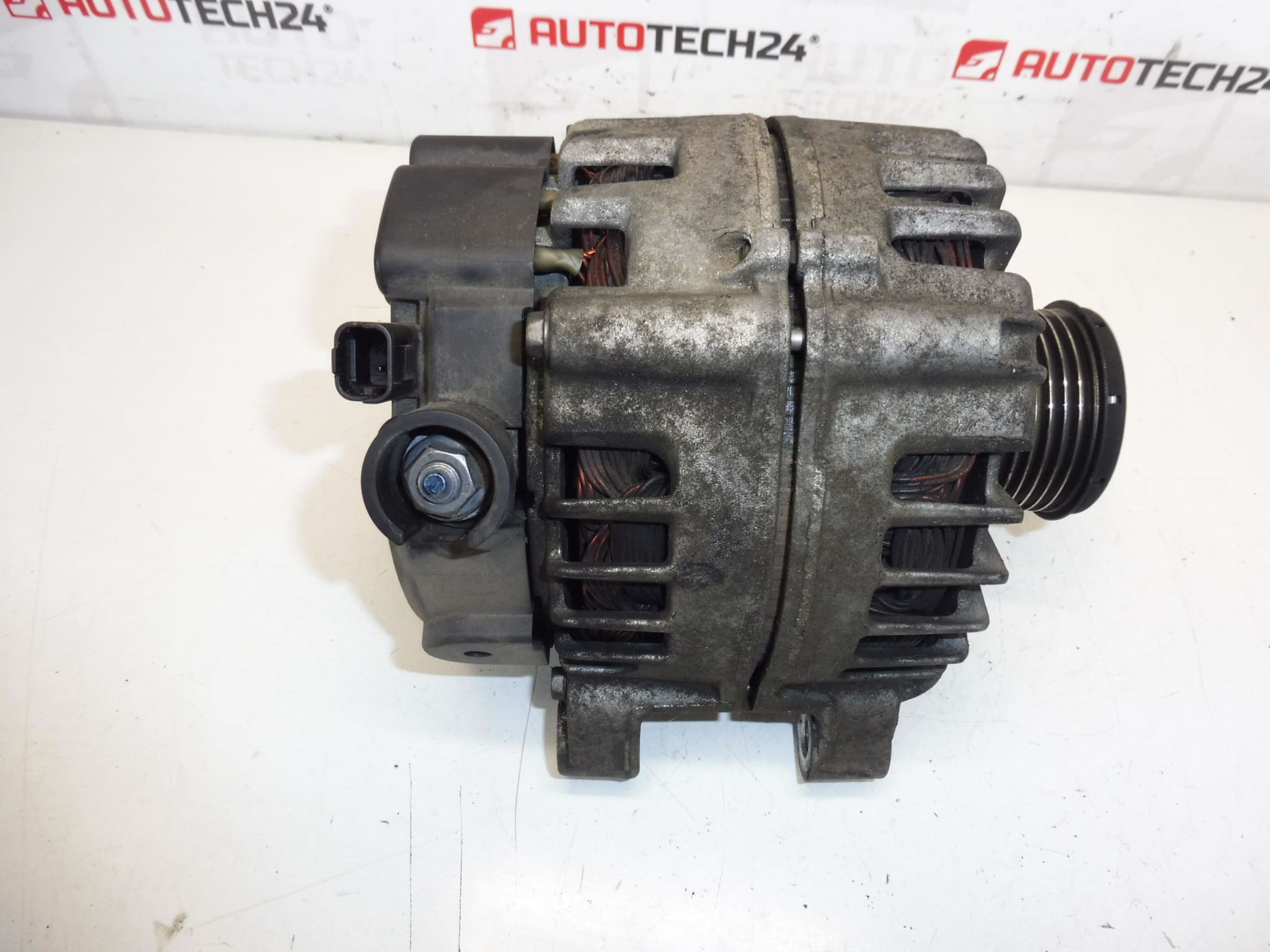 Alternátor Valeo HDI Citroën Peugeot 180A CL18 9664074280 - Obrázek 2
