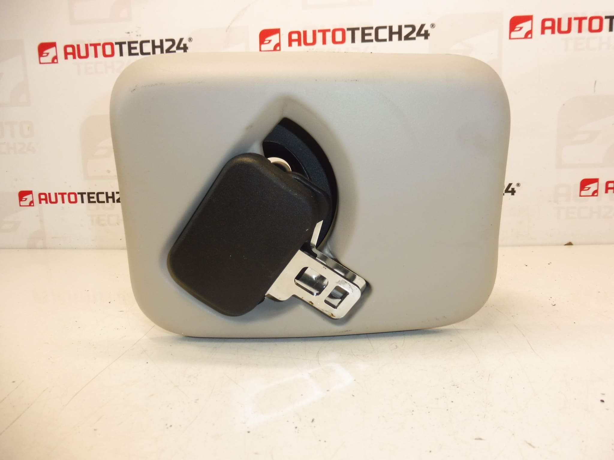 Zadní prostřední bezpečnostní pás Citroën C4 Picasso 9654438077 8974XR