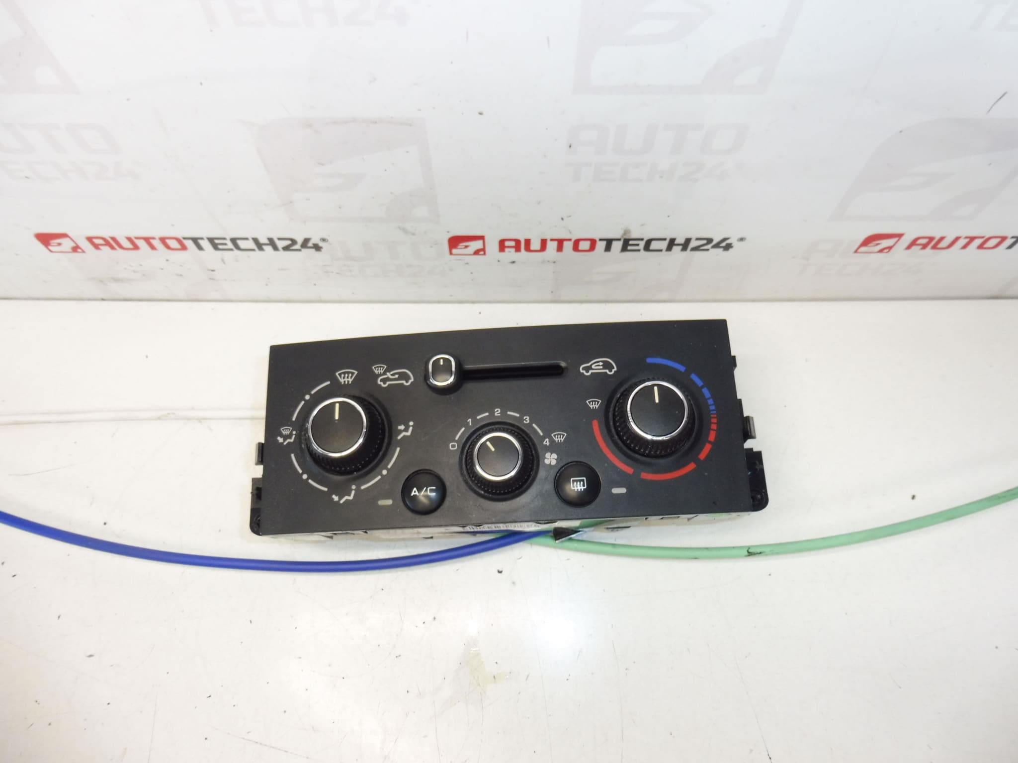 Ovládání topení klimatizace Peugeot 207 N108224Q 6452Q6